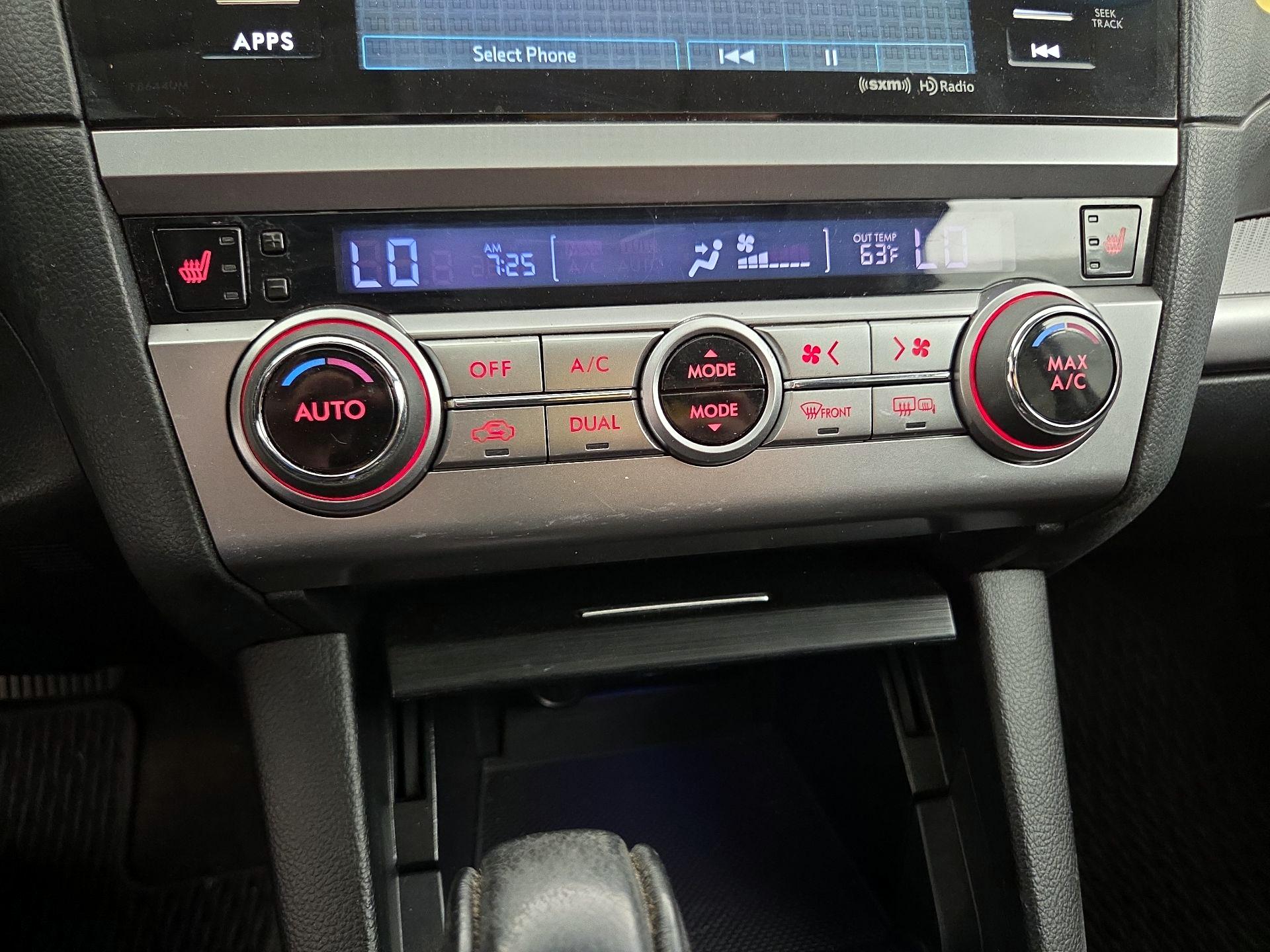 Thumbnail: 2015 Subaru Outback - 16