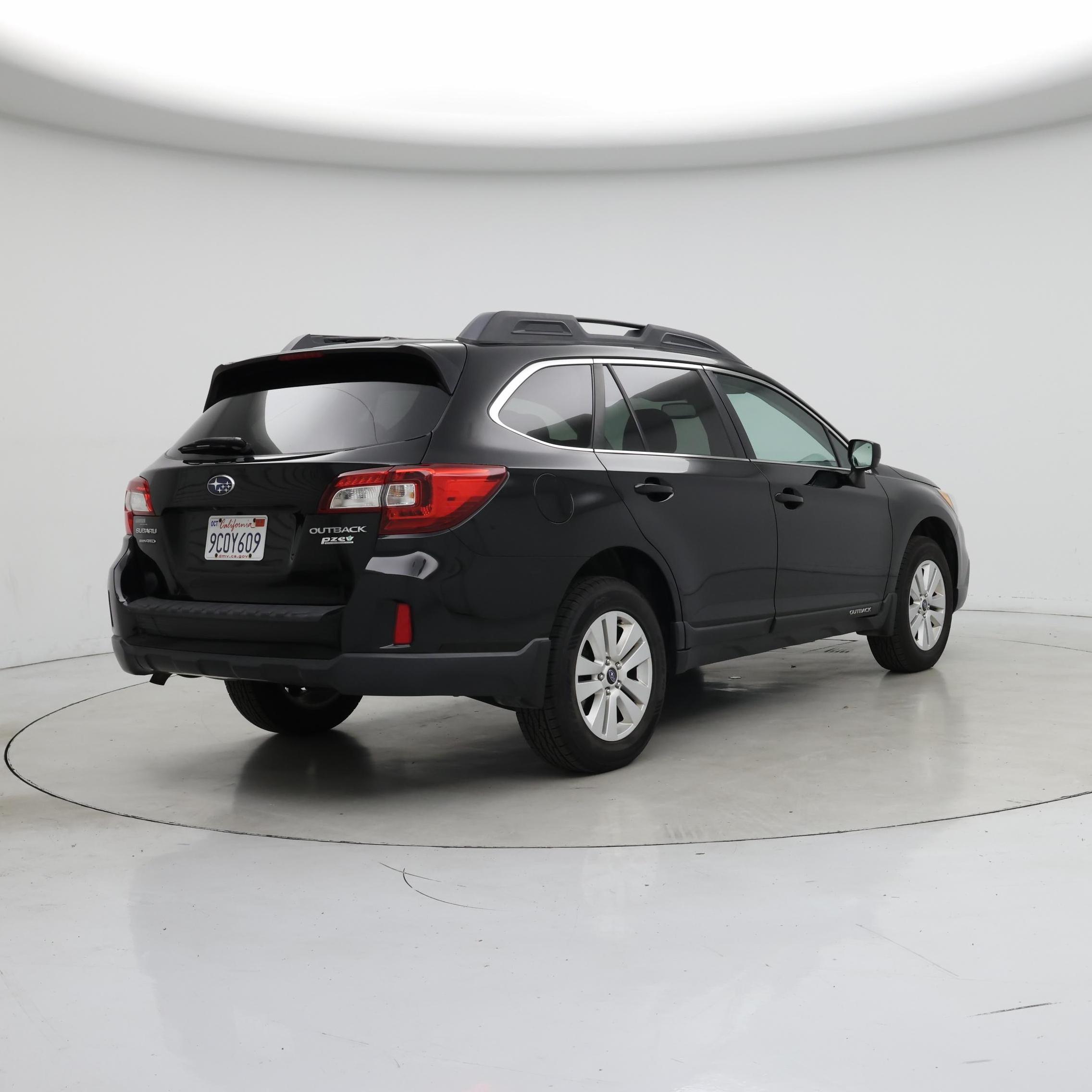 Thumbnail: 2015 Subaru Outback - 8
