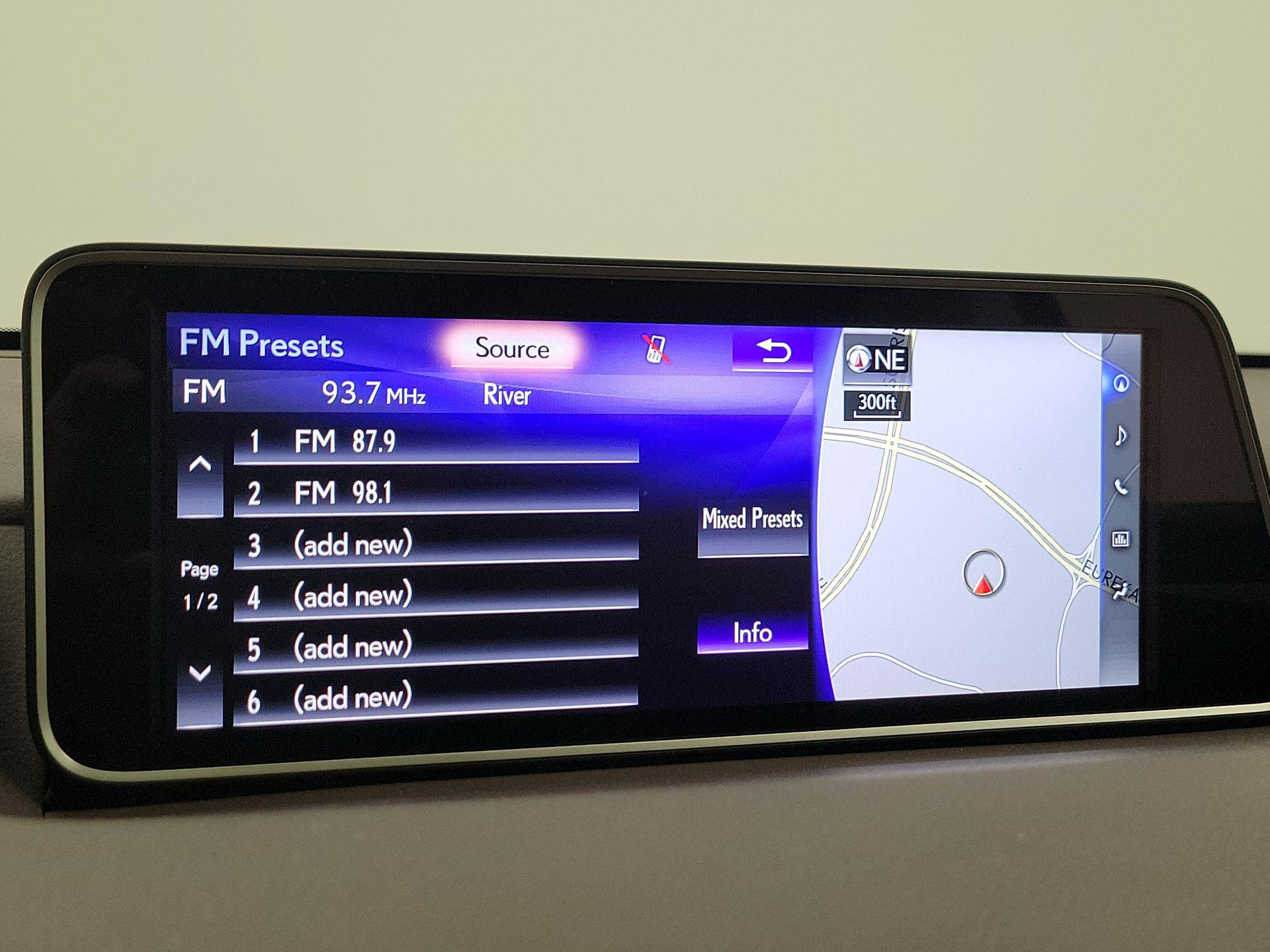 Thumbnail: 2016 Lexus RX - 16