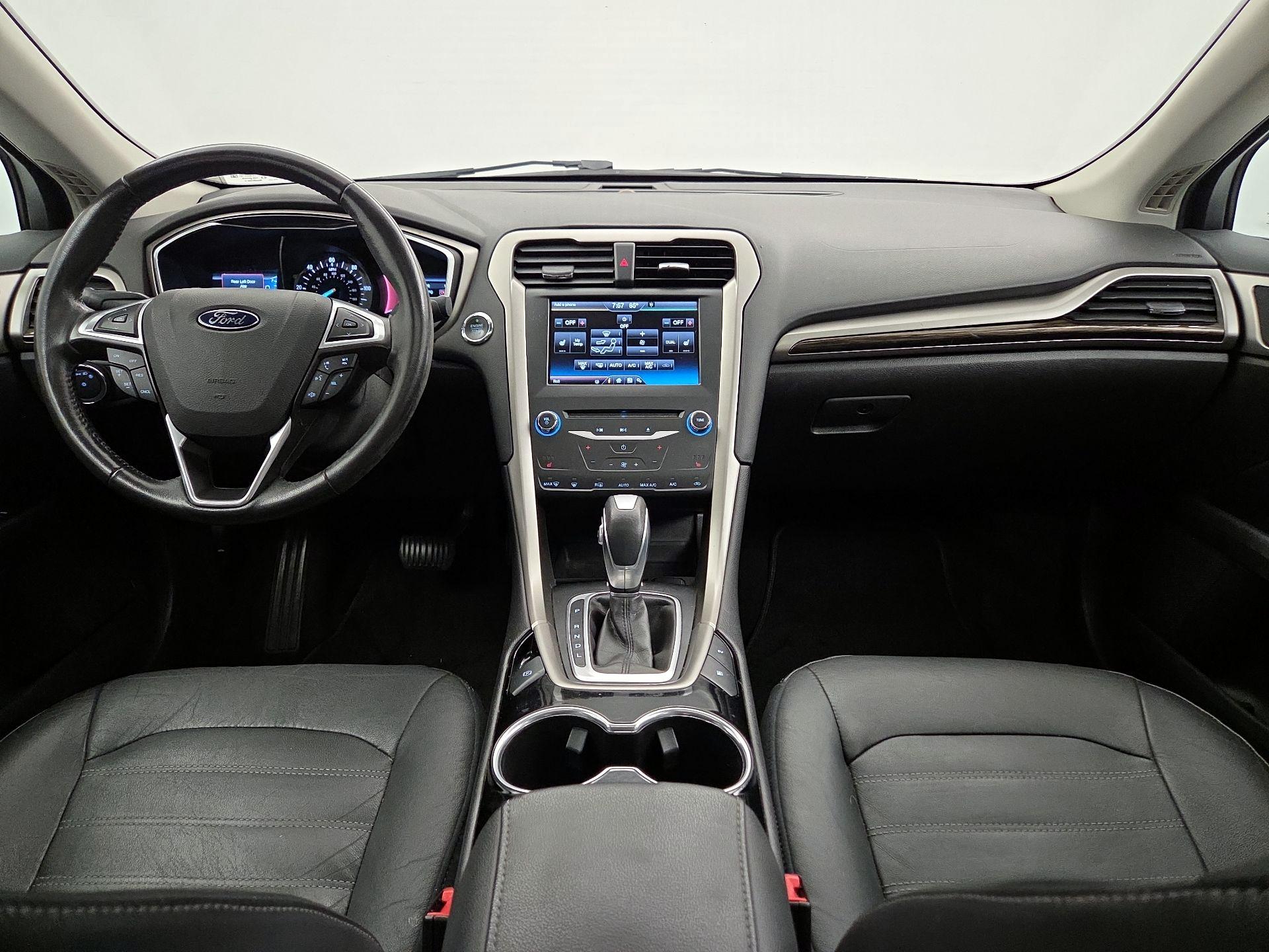 Thumbnail: 2015 Ford Fusion - 9