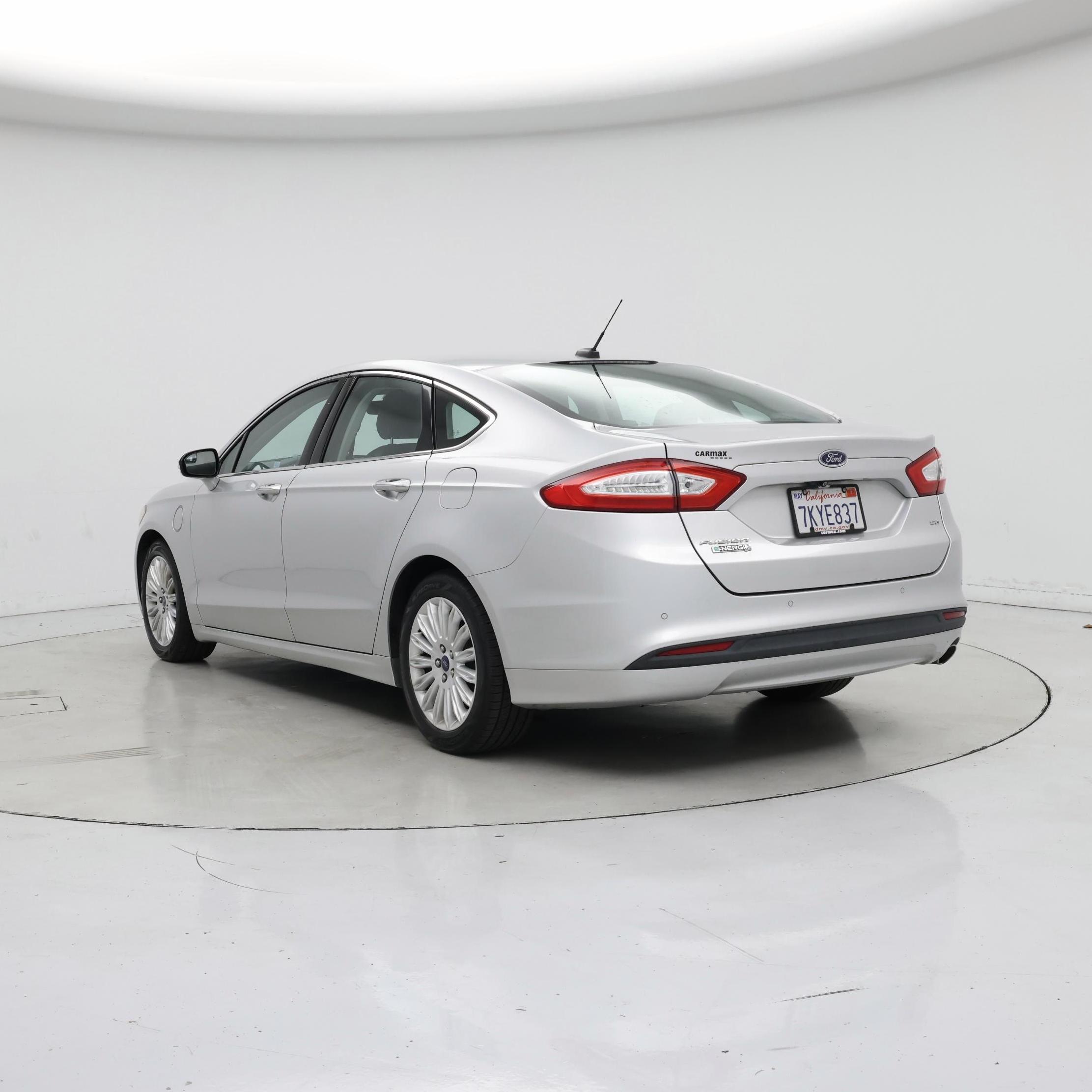 Thumbnail: 2015 Ford Fusion - 2