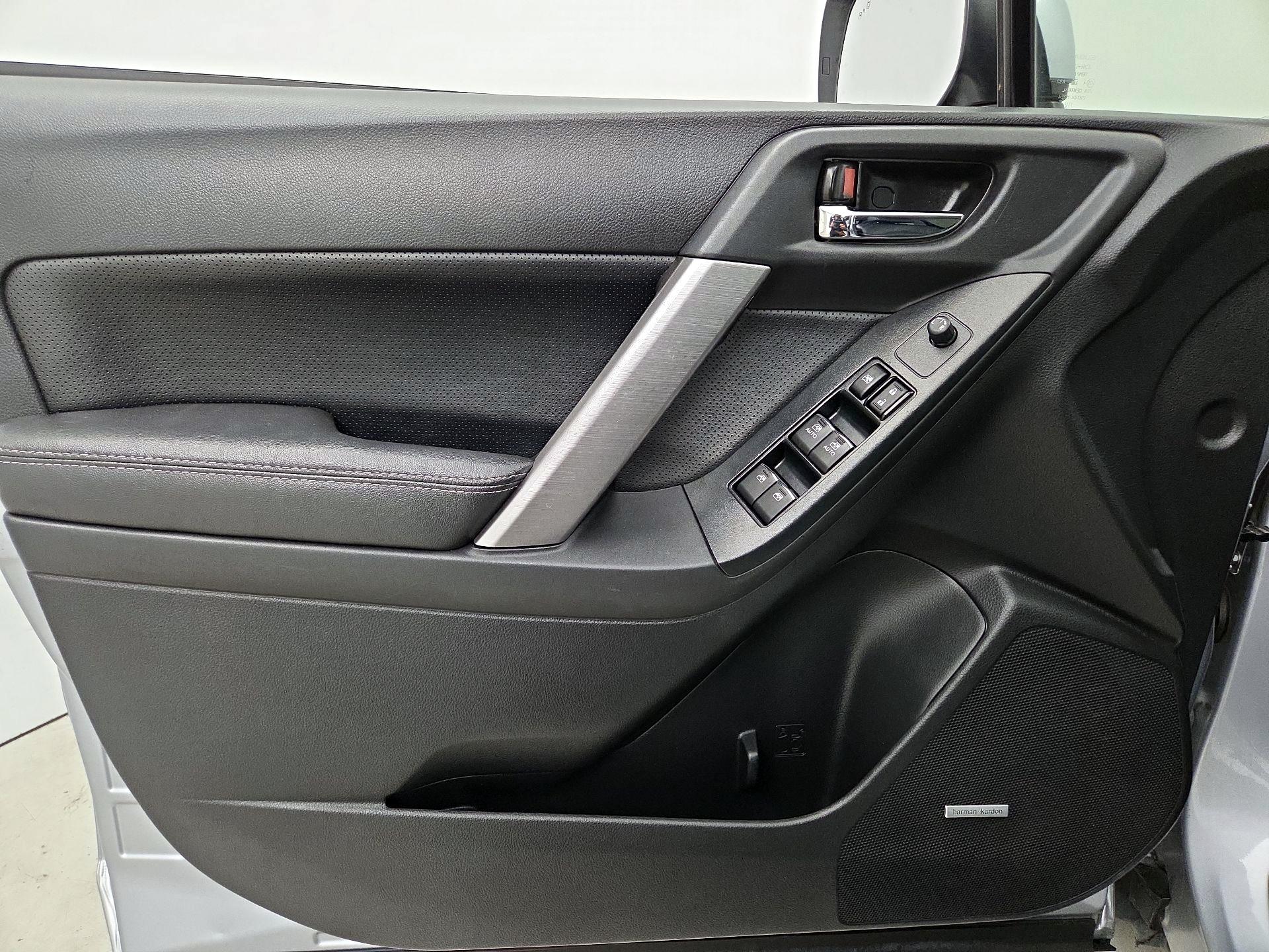 Thumbnail: 2017 Subaru Forester - 12