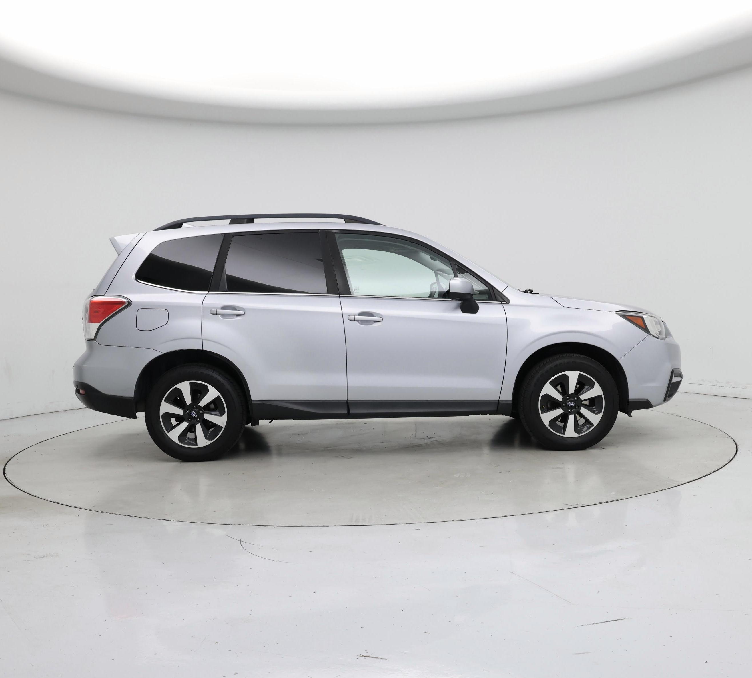 Thumbnail: 2017 Subaru Forester - 7