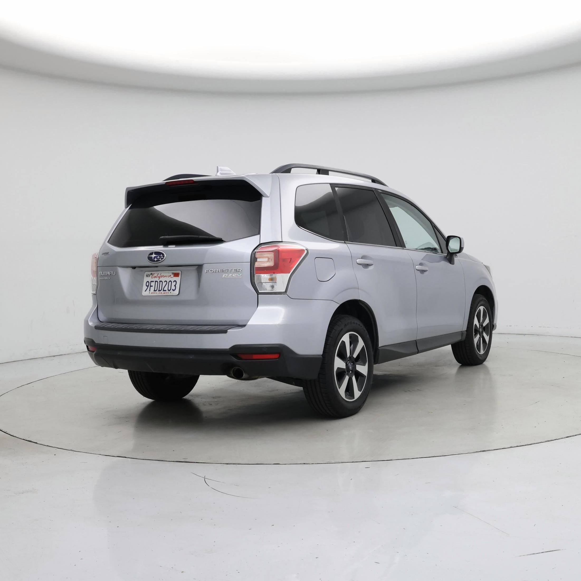 Thumbnail: 2017 Subaru Forester - 8