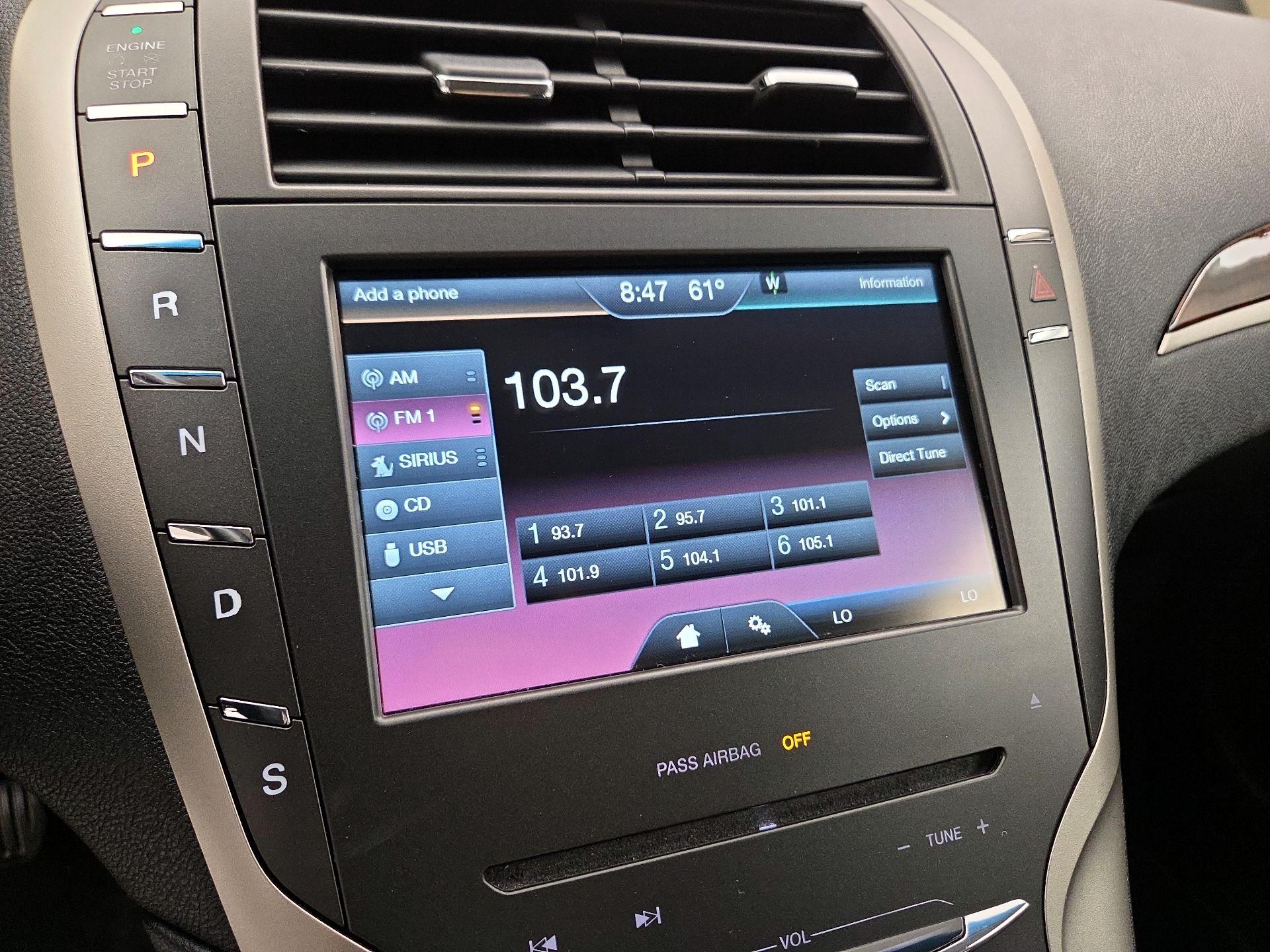 Thumbnail: 2016 Lincoln MKZ - 15