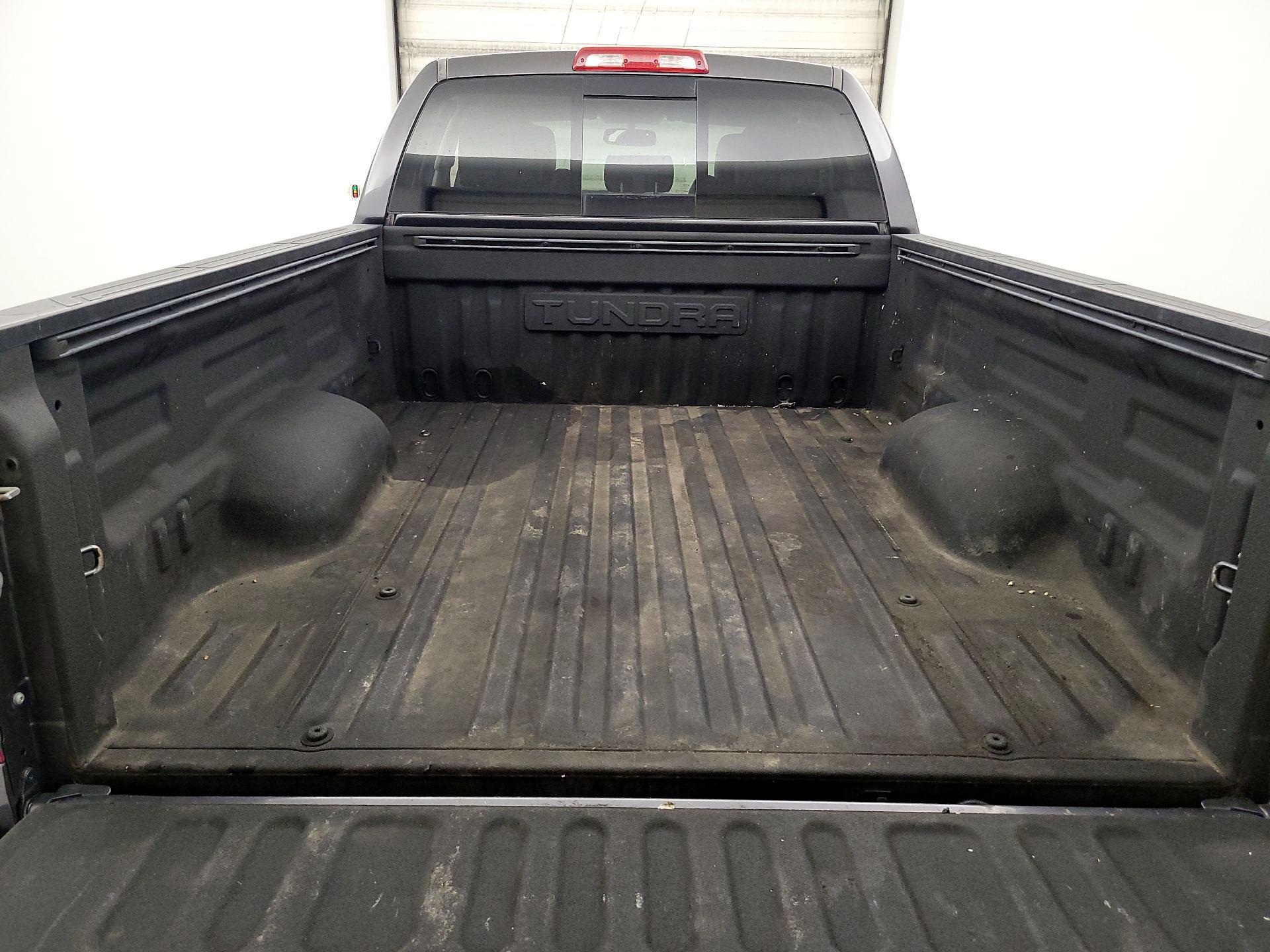 Thumbnail: 2017 Toyota Tundra - 19