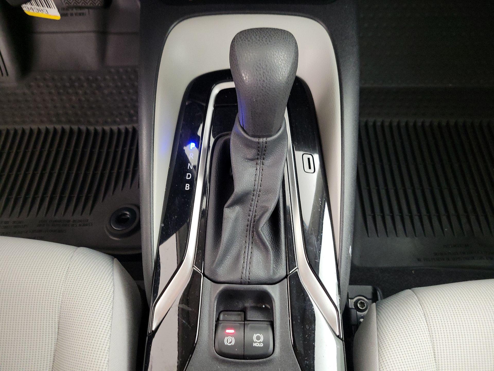 Thumbnail: 2022 Toyota Corolla - 17