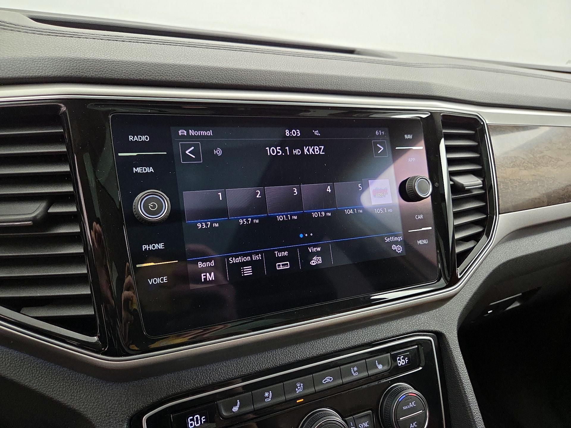 Thumbnail: 2018 Volkswagen Atlas - 16