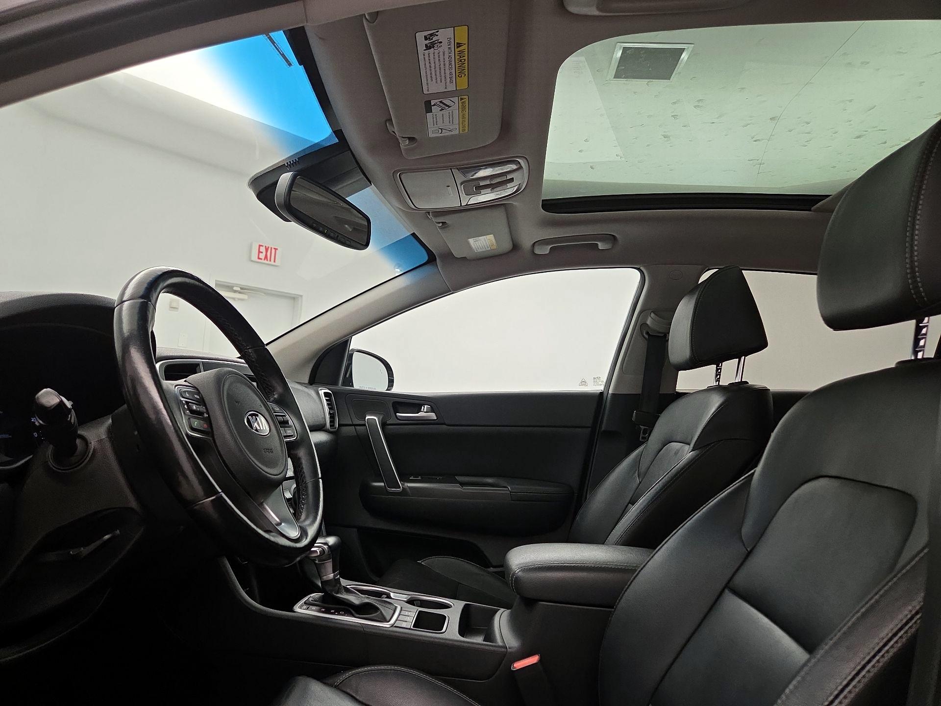 Thumbnail: 2017 Kia Sportage - 19