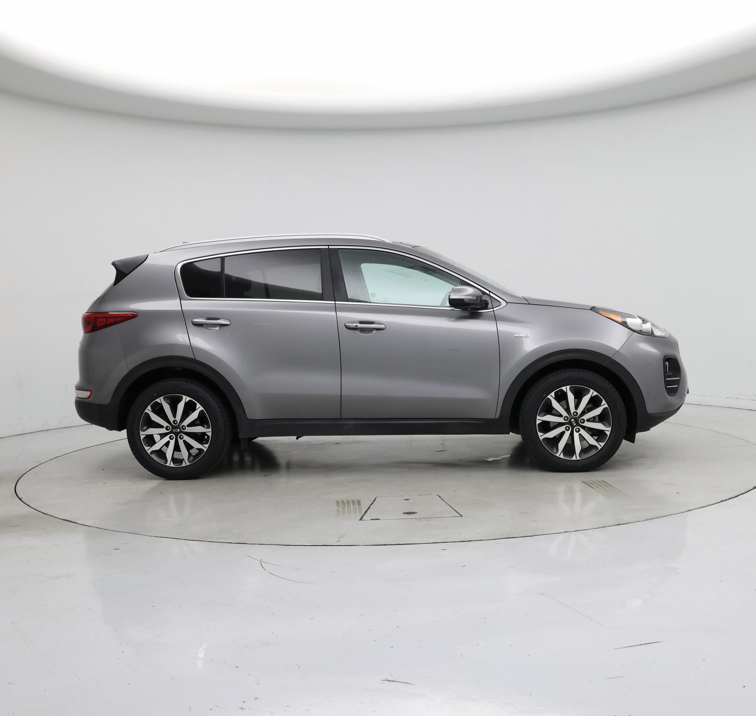 Thumbnail: 2017 Kia Sportage - 7