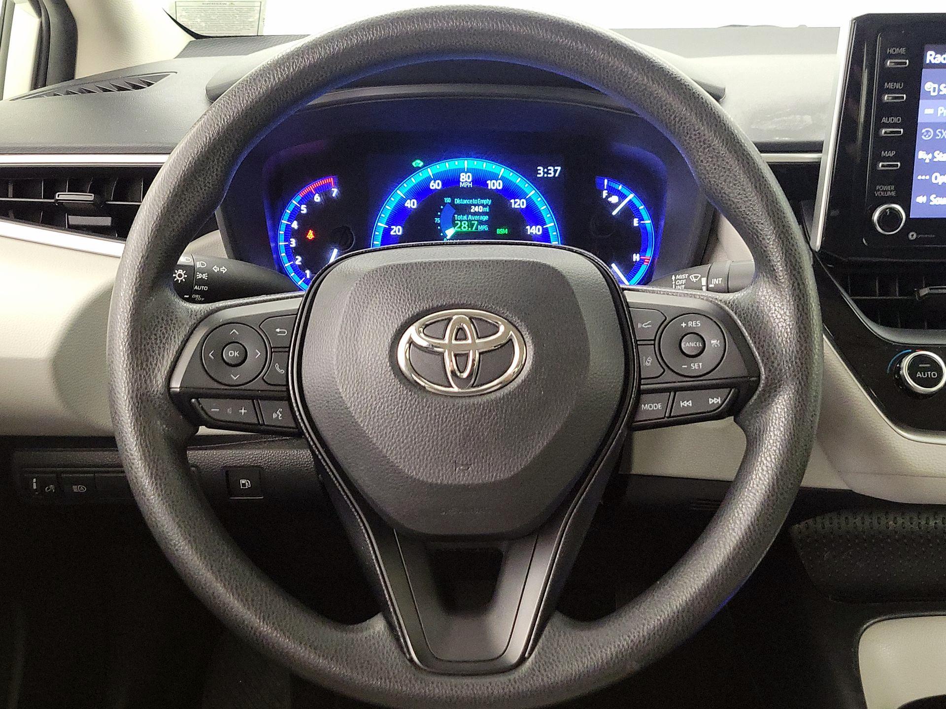 Thumbnail: 2021 Toyota Corolla - 10