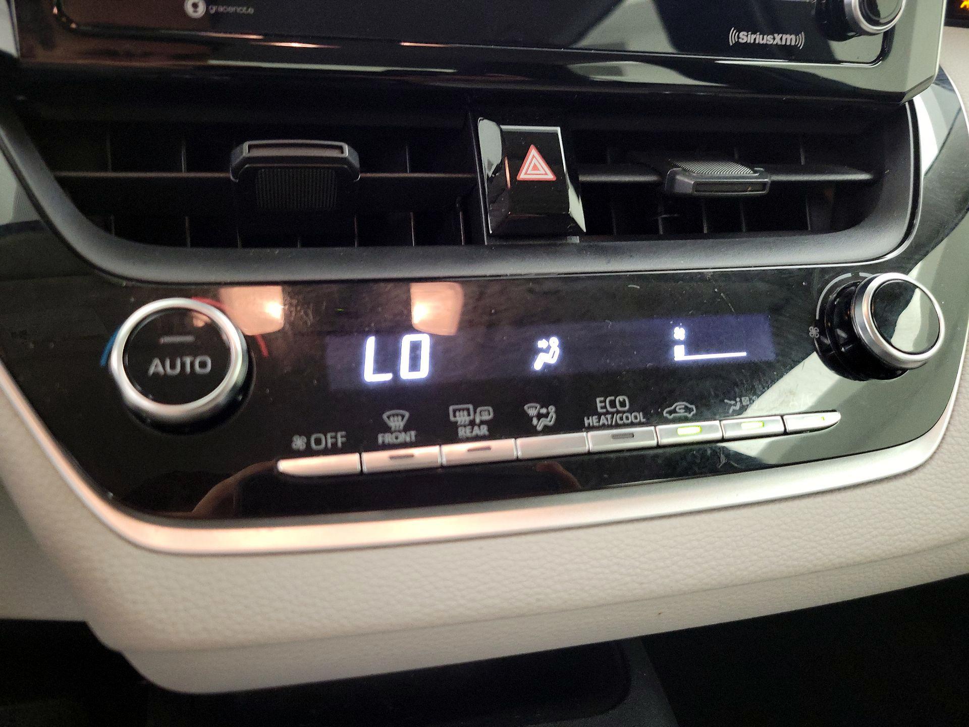 Thumbnail: 2021 Toyota Corolla - 16