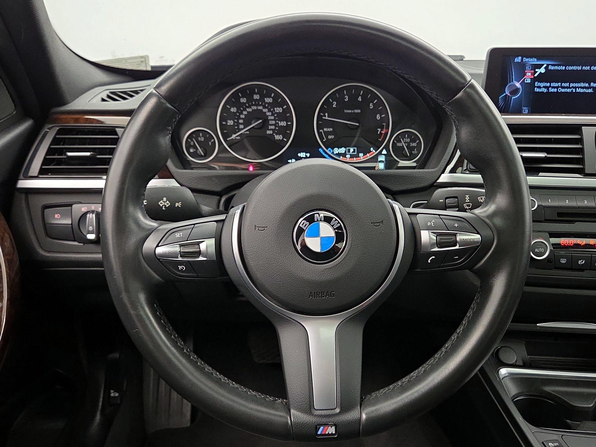 Thumbnail: 2015 BMW 3 Series - 10