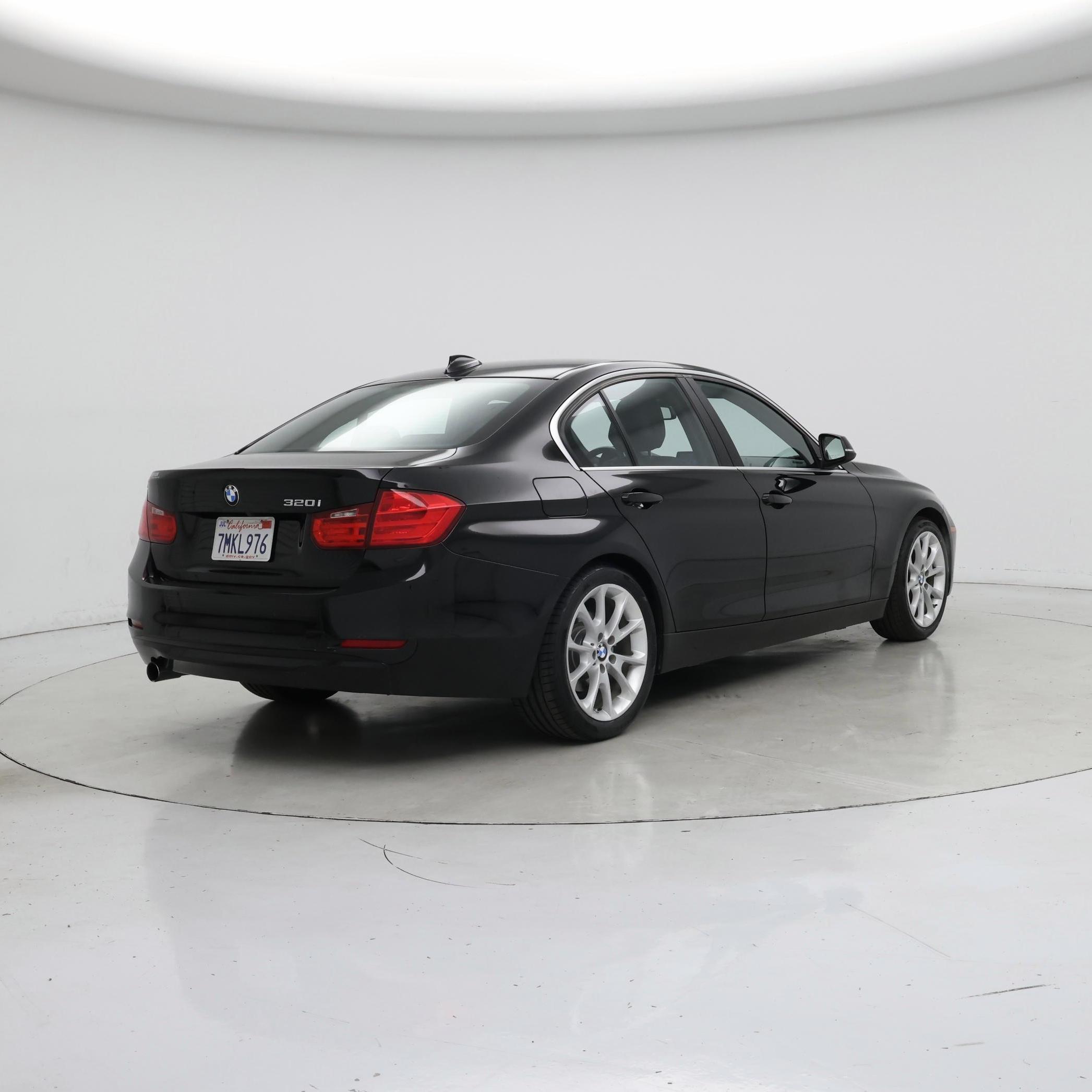 Thumbnail: 2015 BMW 3 Series - 8