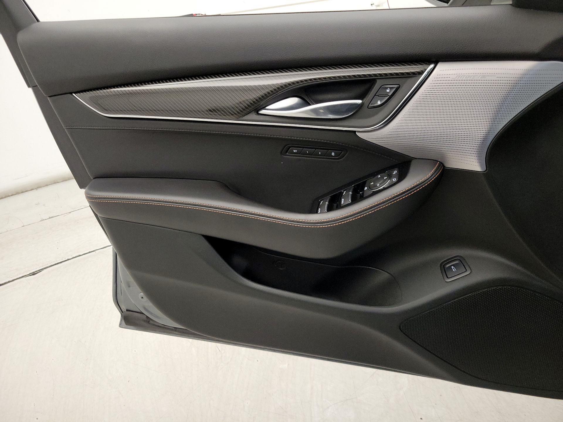 Thumbnail: 2021 Cadillac CT5 - 12