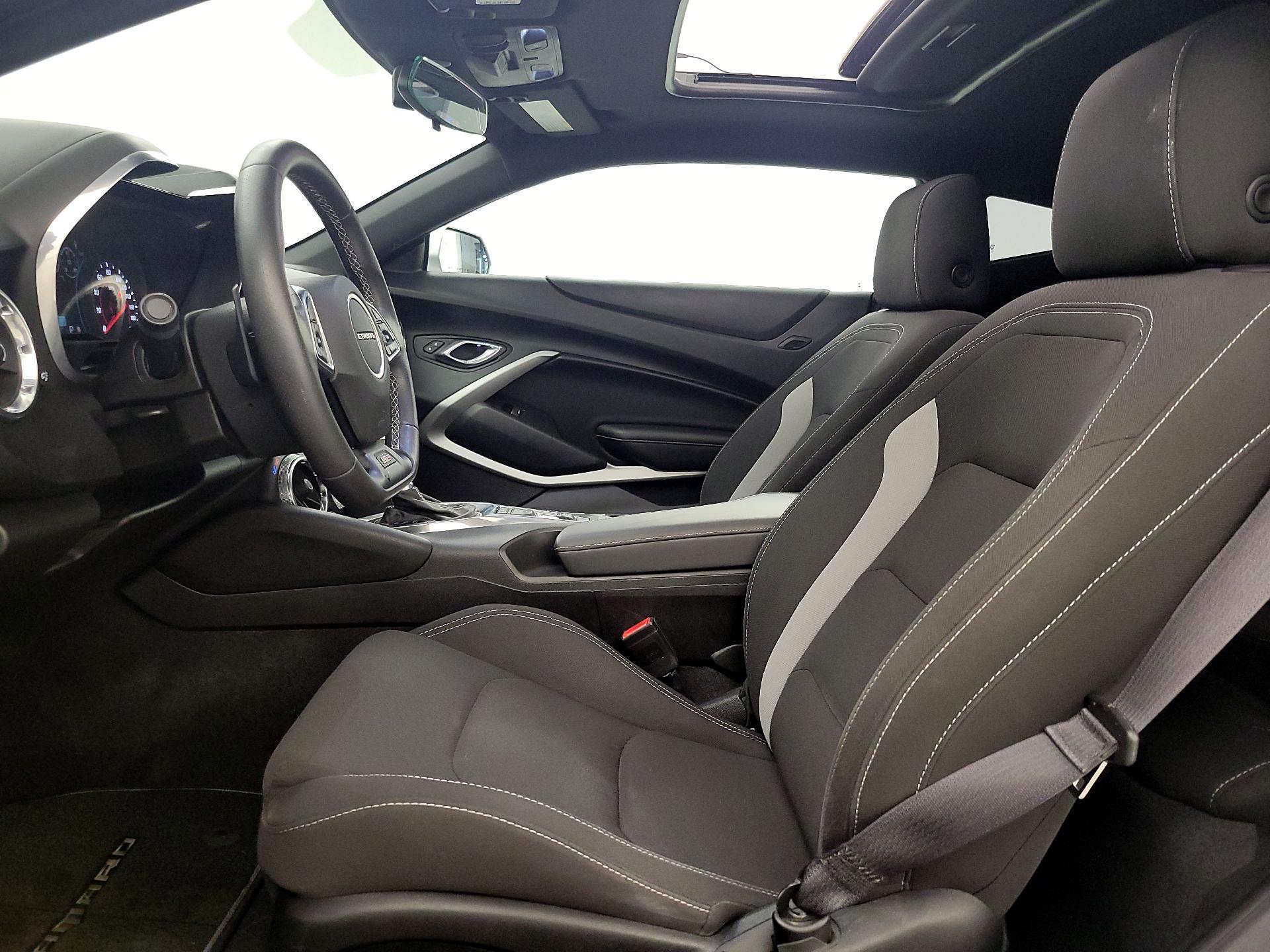 Thumbnail: 2018 Chevrolet Camaro - 11