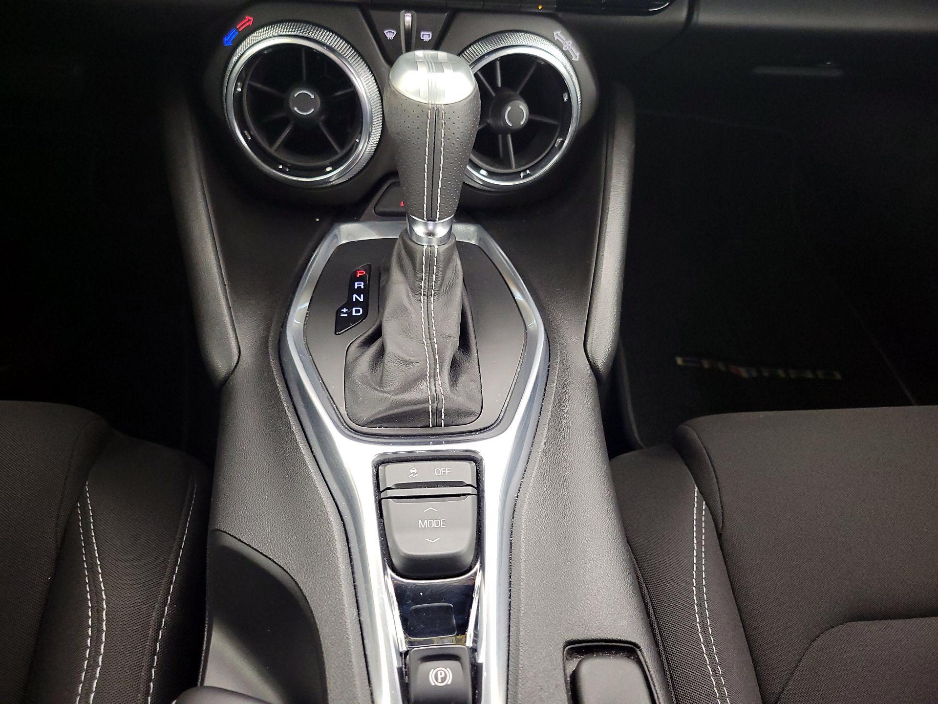 Thumbnail: 2018 Chevrolet Camaro - 17