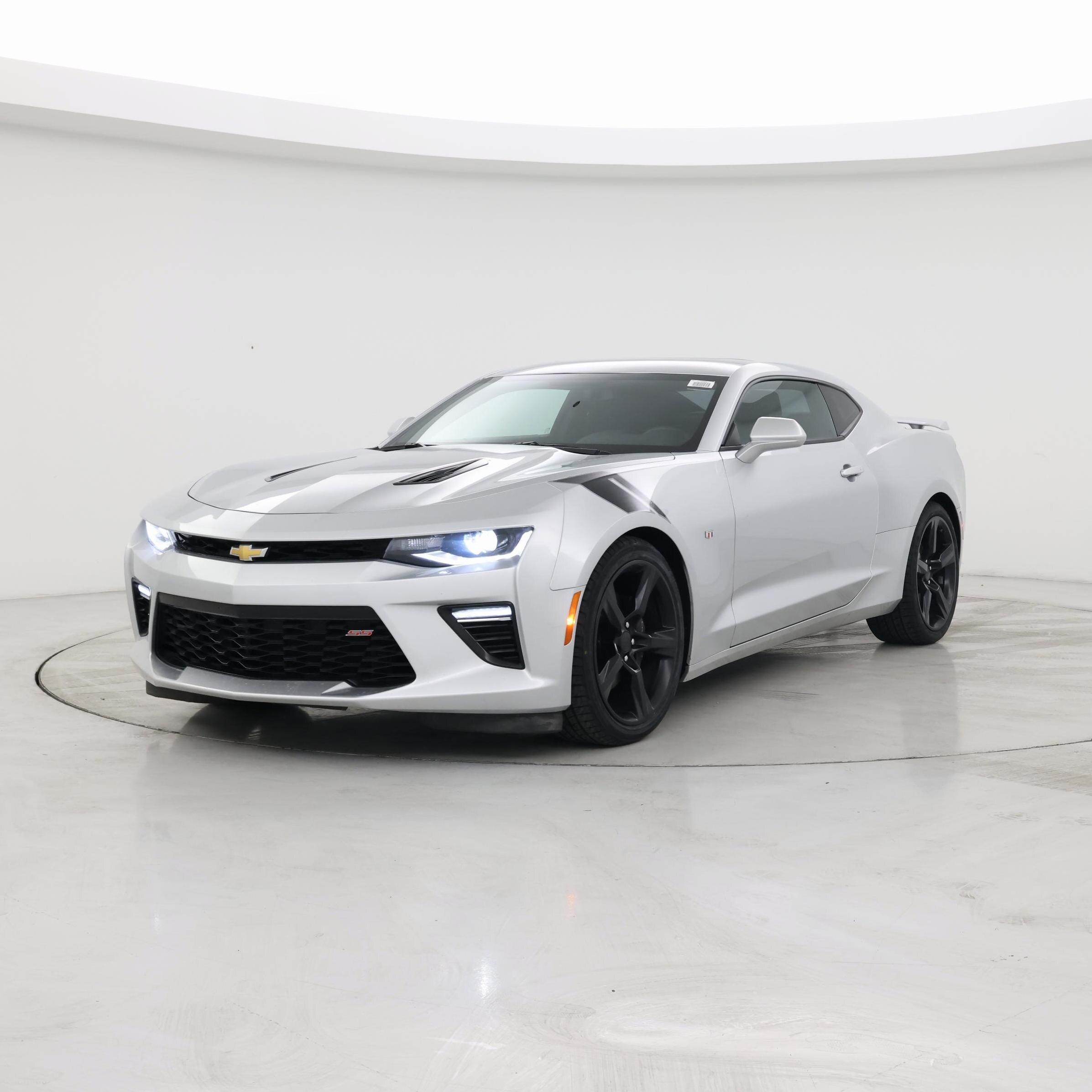 Thumbnail: 2018 Chevrolet Camaro - 4