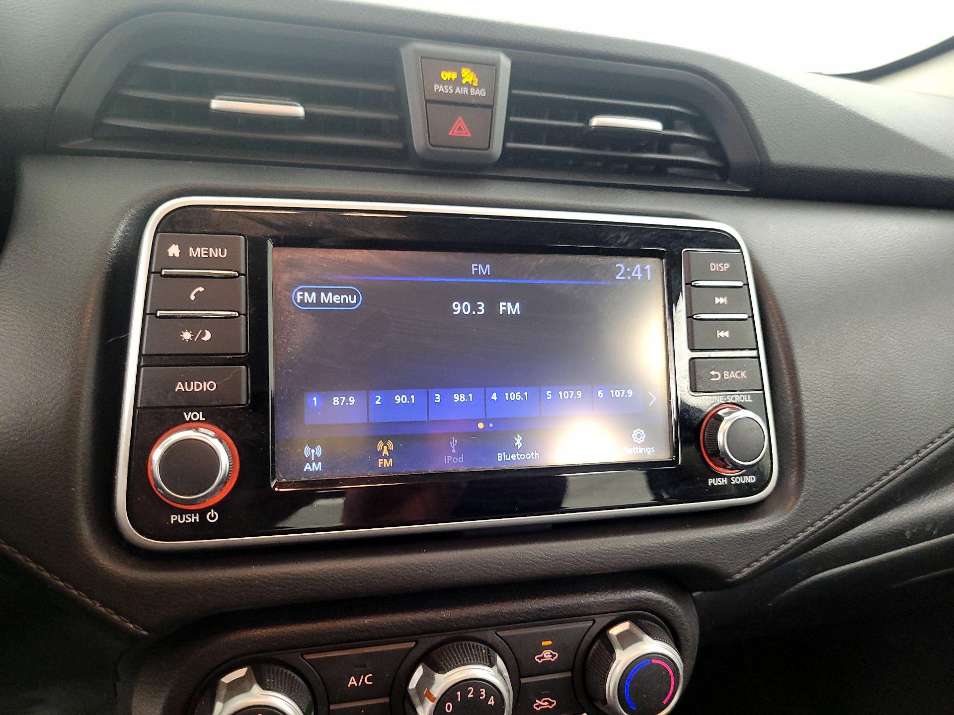 Thumbnail: 2020 Nissan Versa - 15