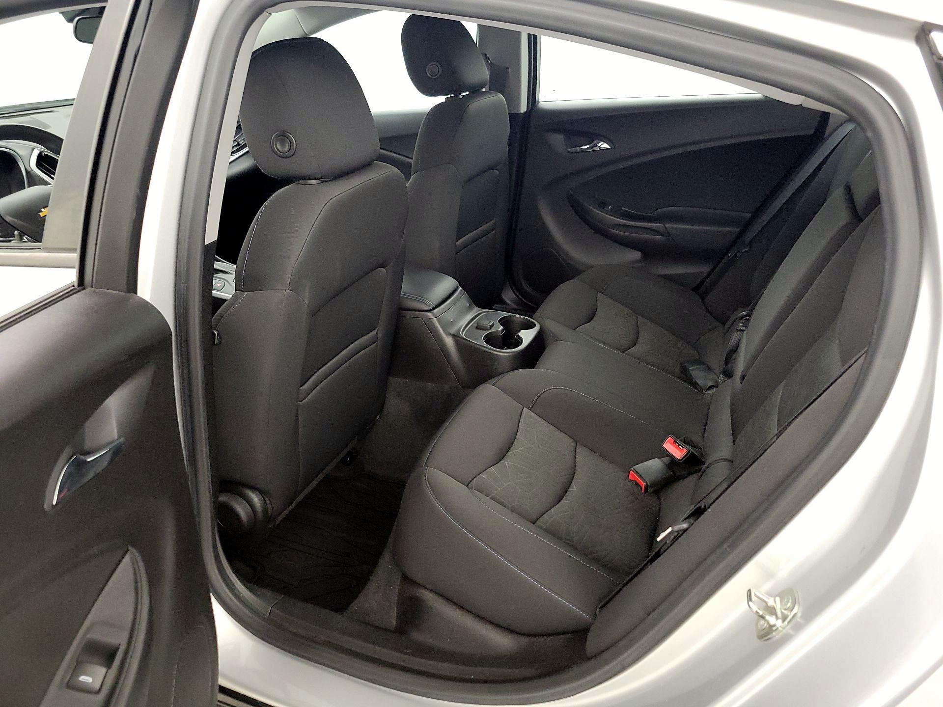 Thumbnail: 2018 Chevrolet Volt - 19