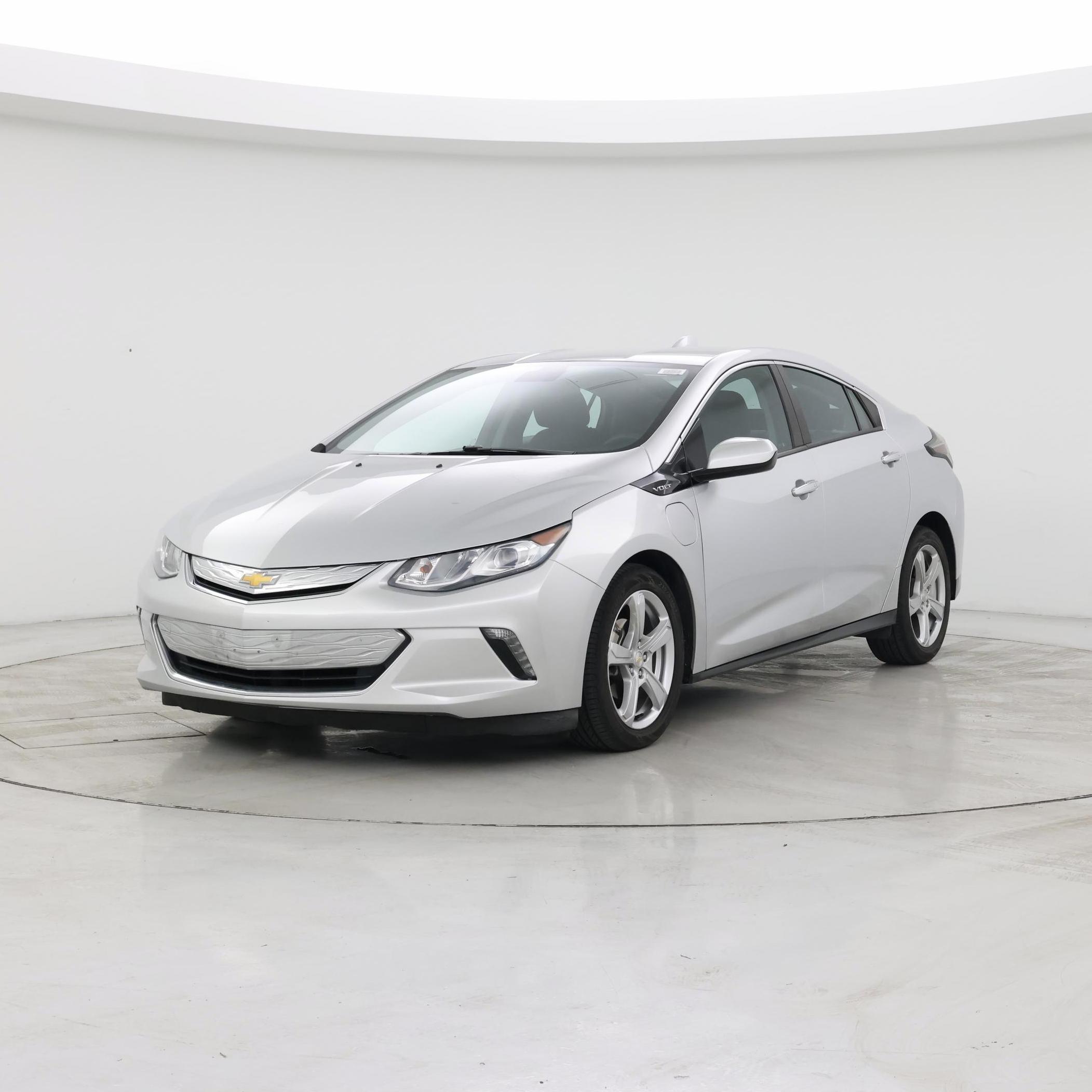 Thumbnail: 2018 Chevrolet Volt - 4