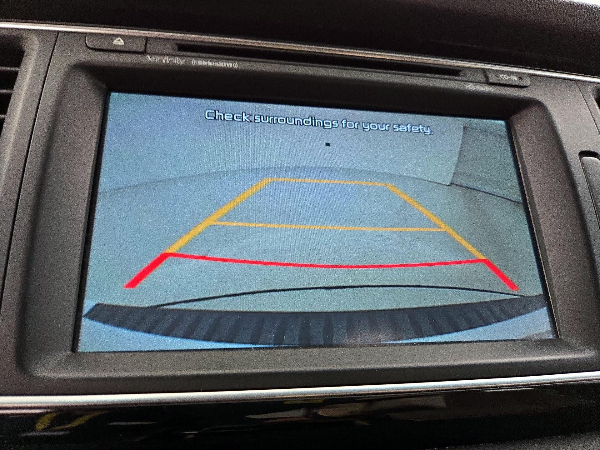 Thumbnail: 2015 Kia Sedona - 15