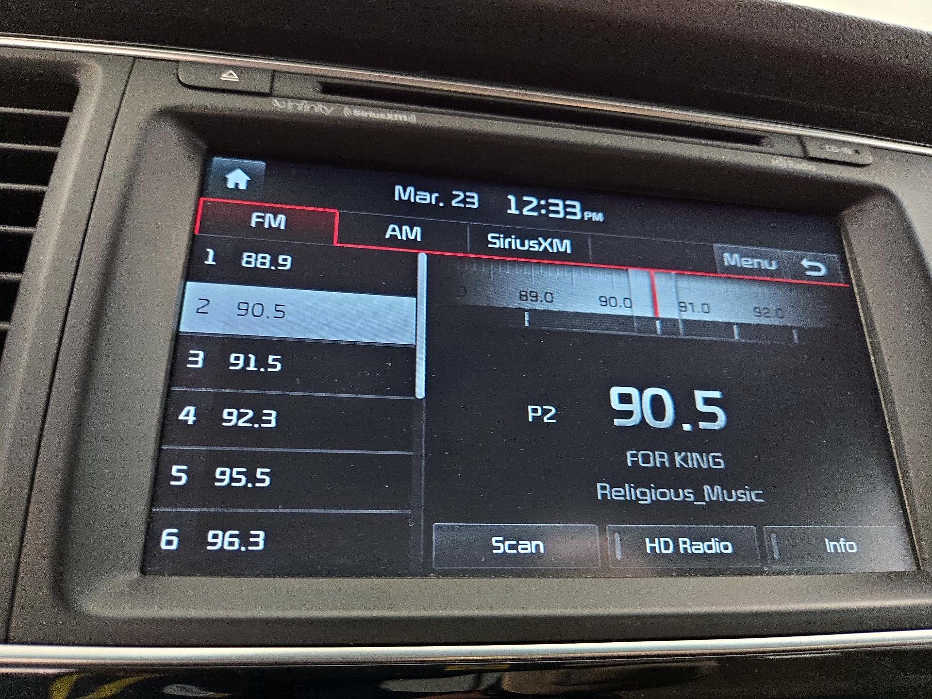 Thumbnail: 2015 Kia Sedona - 16