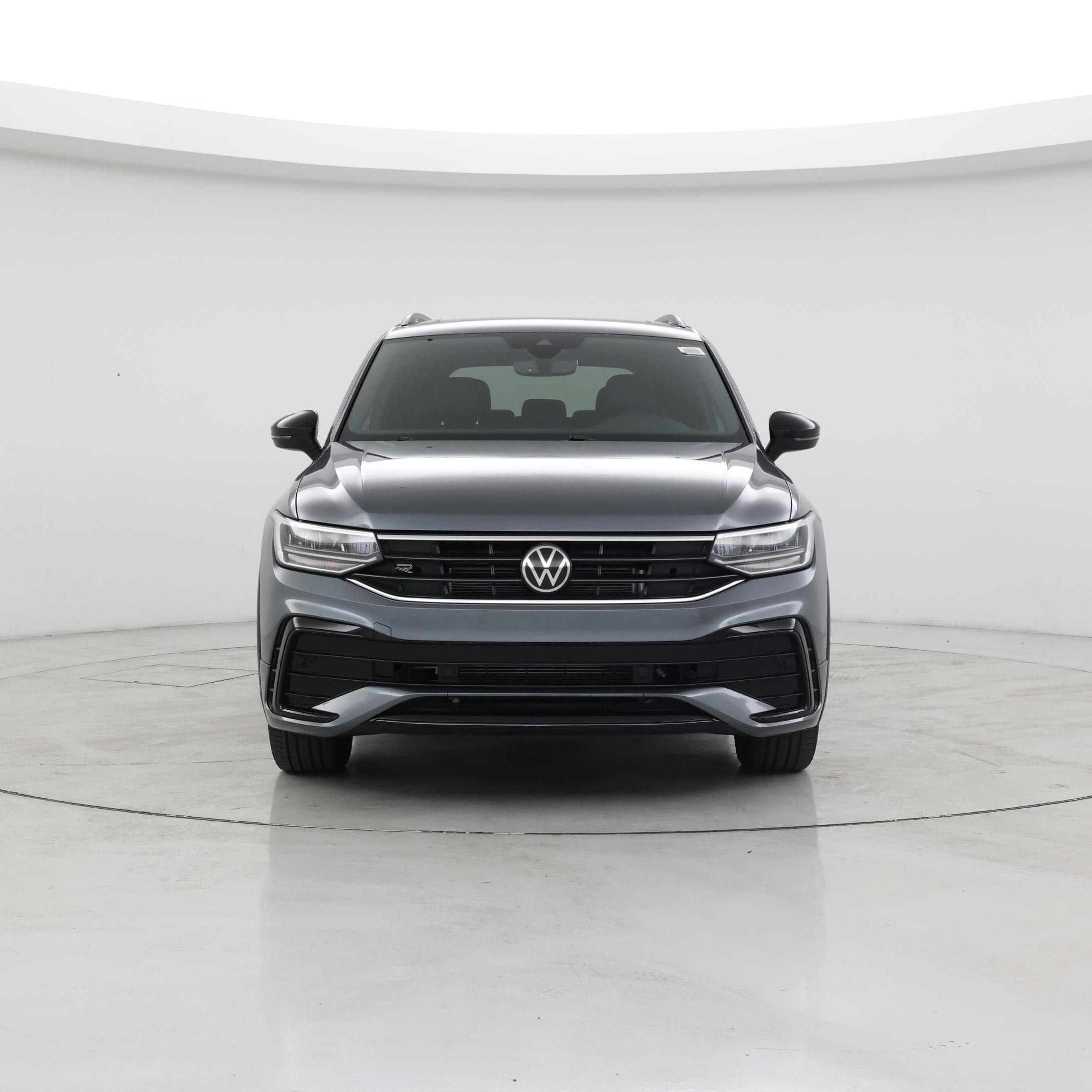 Thumbnail: 2022 Volkswagen Tiguan - 5