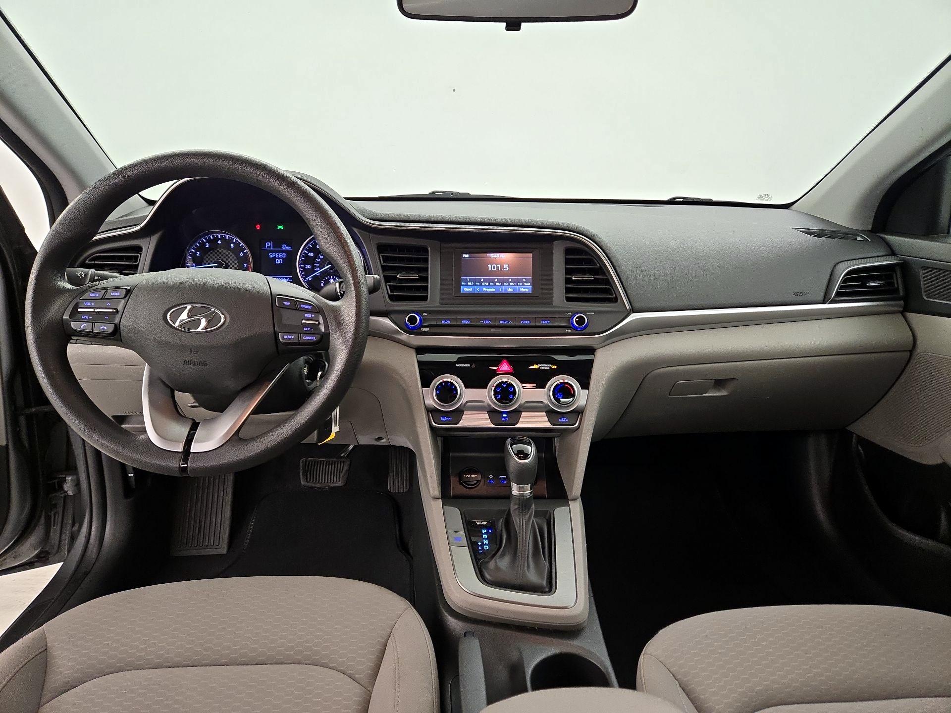 Thumbnail: 2019 Hyundai Elantra - 9