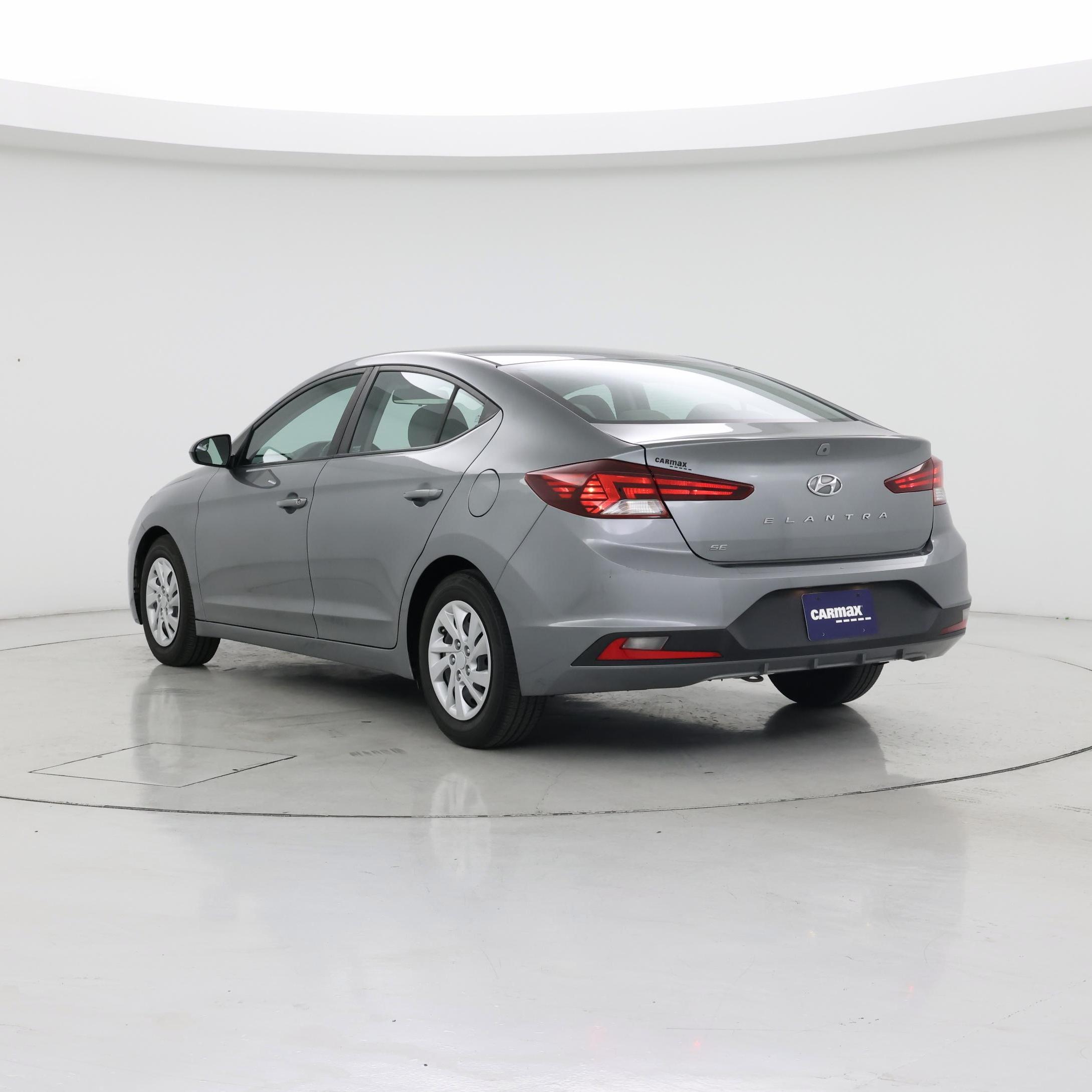 Thumbnail: 2019 Hyundai Elantra - 2