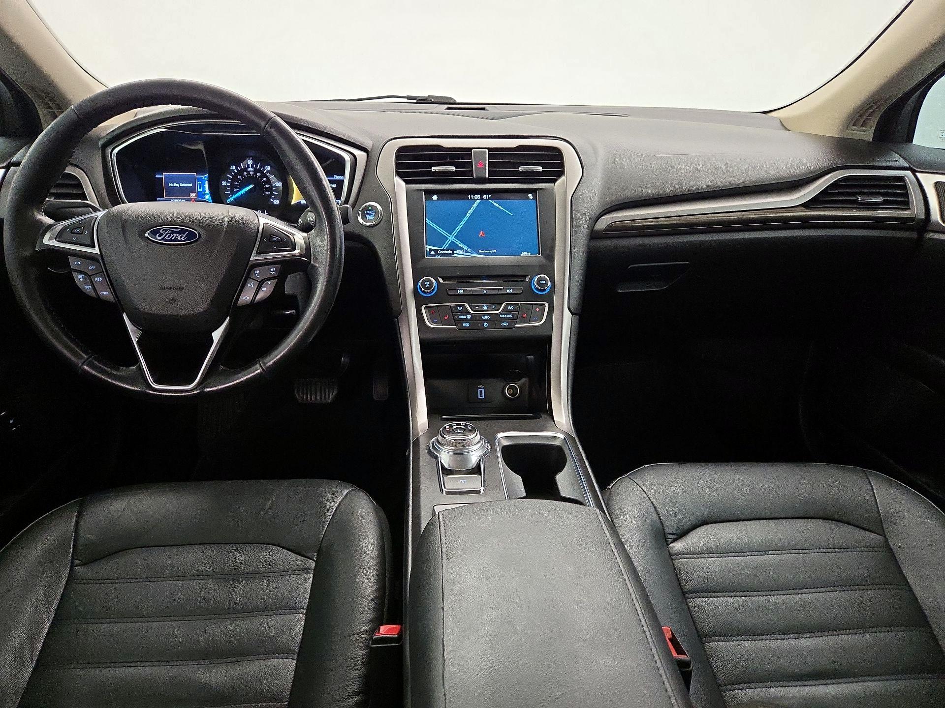 Thumbnail: 2017 Ford Fusion - 9