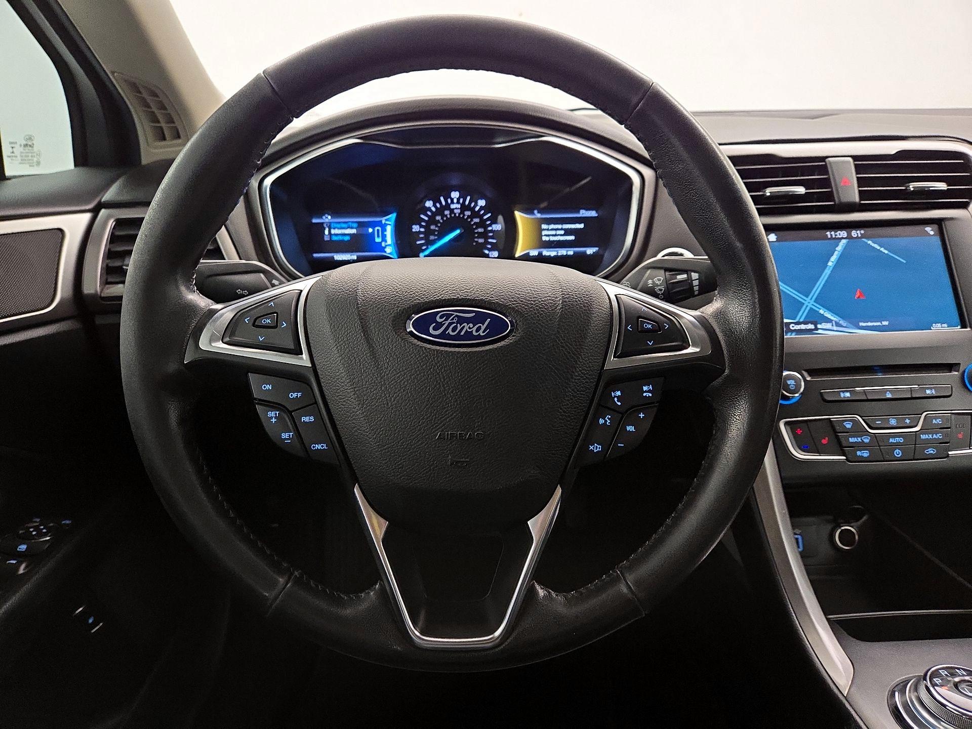 Thumbnail: 2017 Ford Fusion - 10