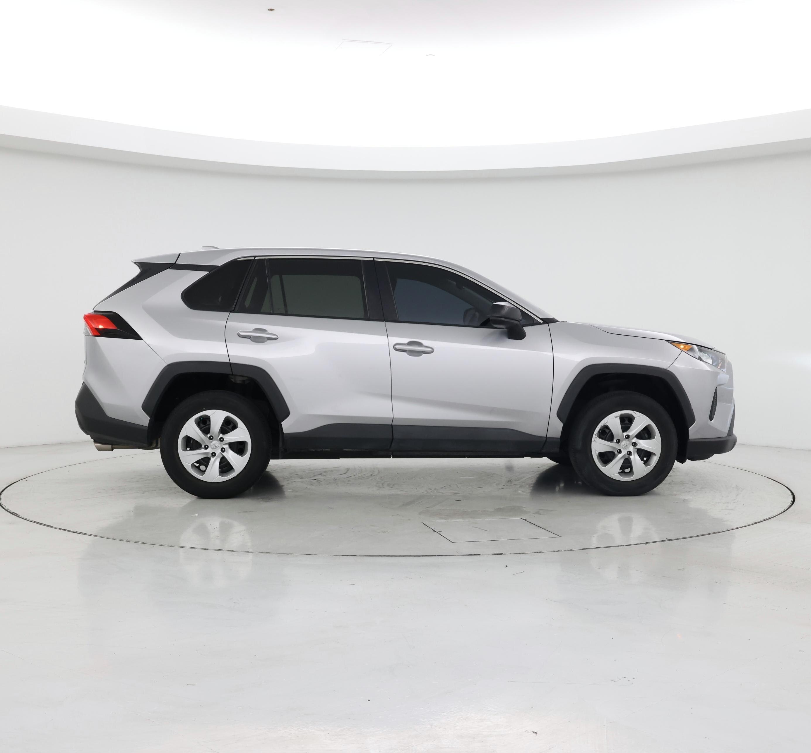 Thumbnail: 2022 Toyota RAV4 - 7