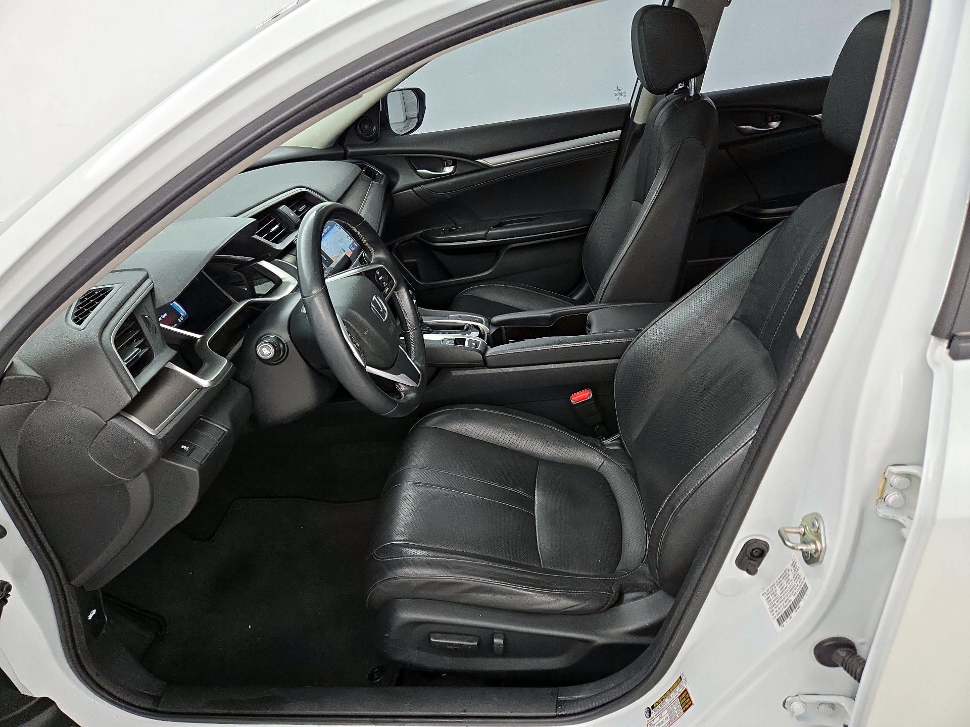 Thumbnail: 2017 Honda Civic - 11