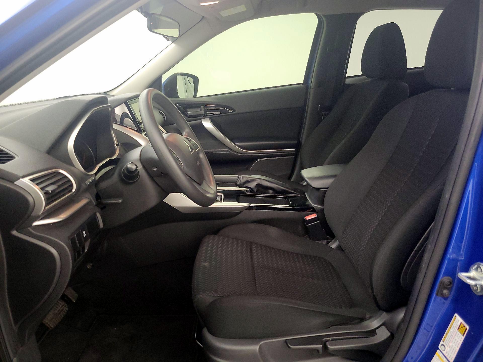 Thumbnail: 2019 Mitsubishi Eclipse Cross - 11