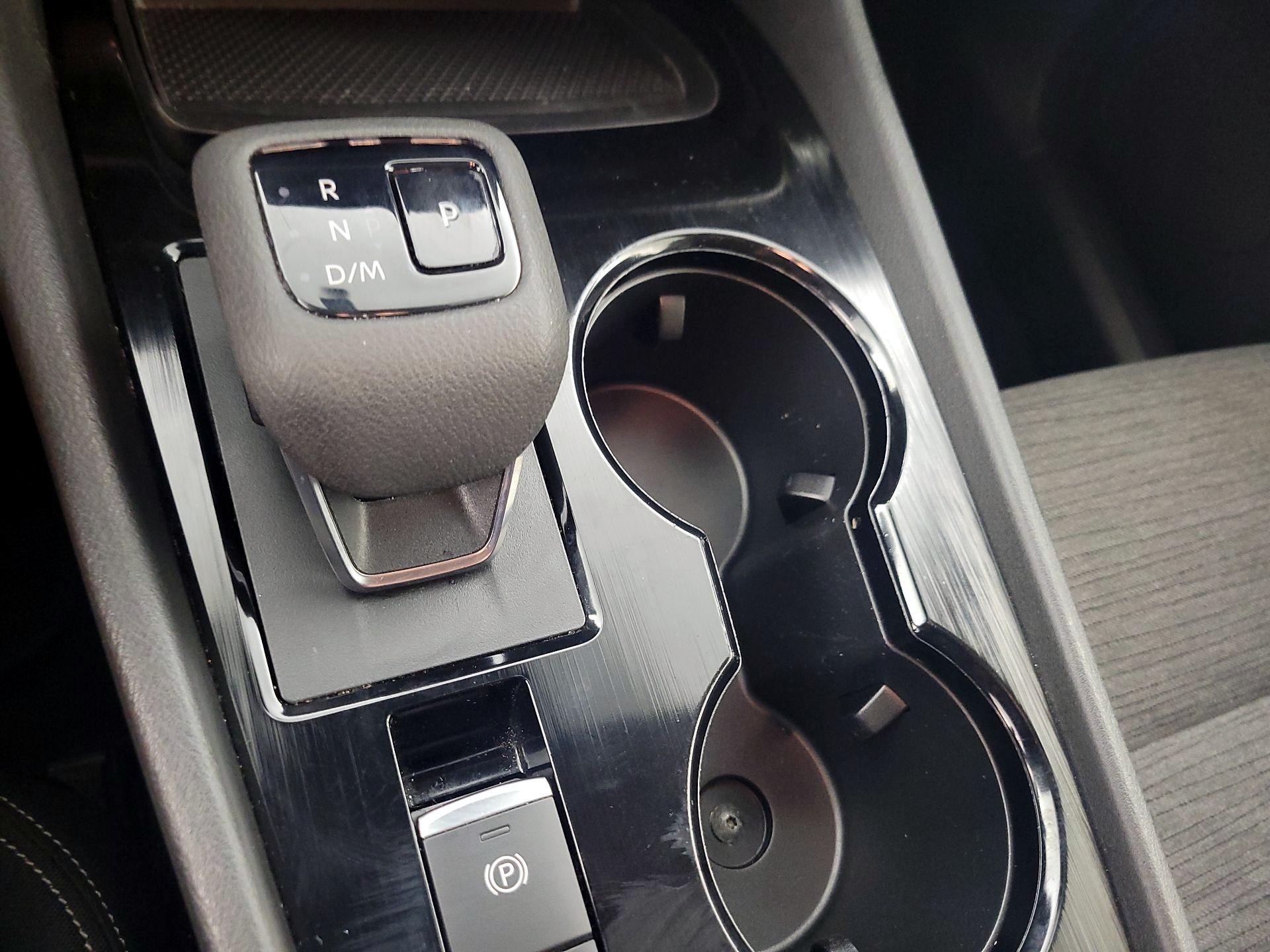 Thumbnail: 2021 Nissan Rogue - 17