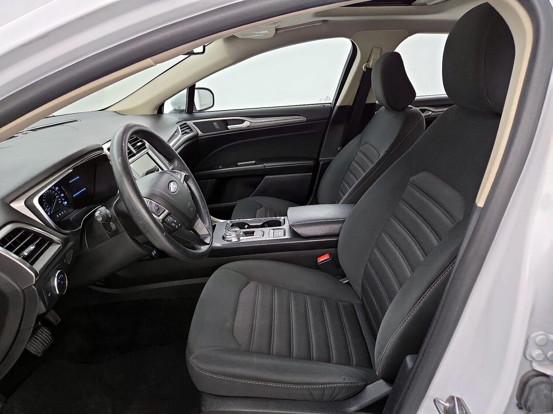 Thumbnail: 2020 Ford Fusion - 11