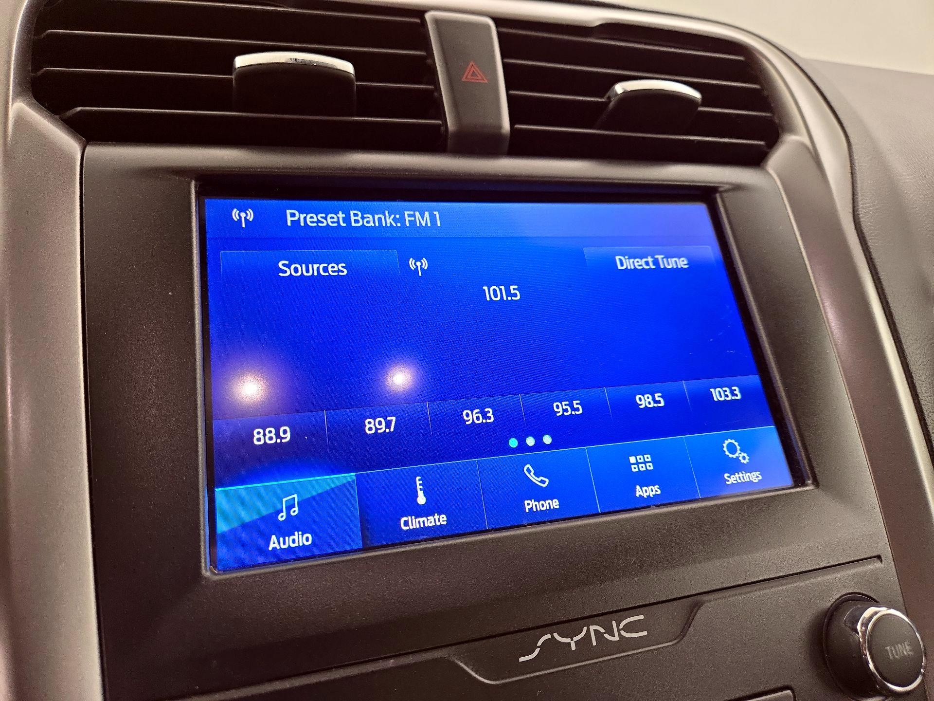 Thumbnail: 2020 Ford Fusion - 15