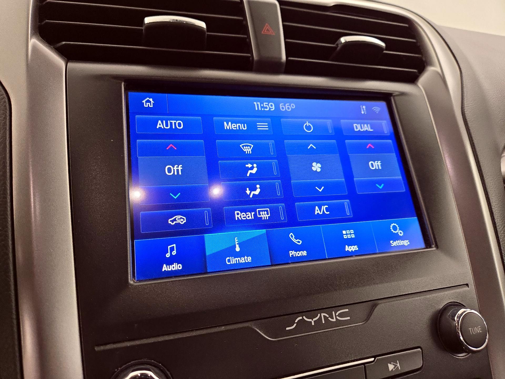 Thumbnail: 2020 Ford Fusion - 16