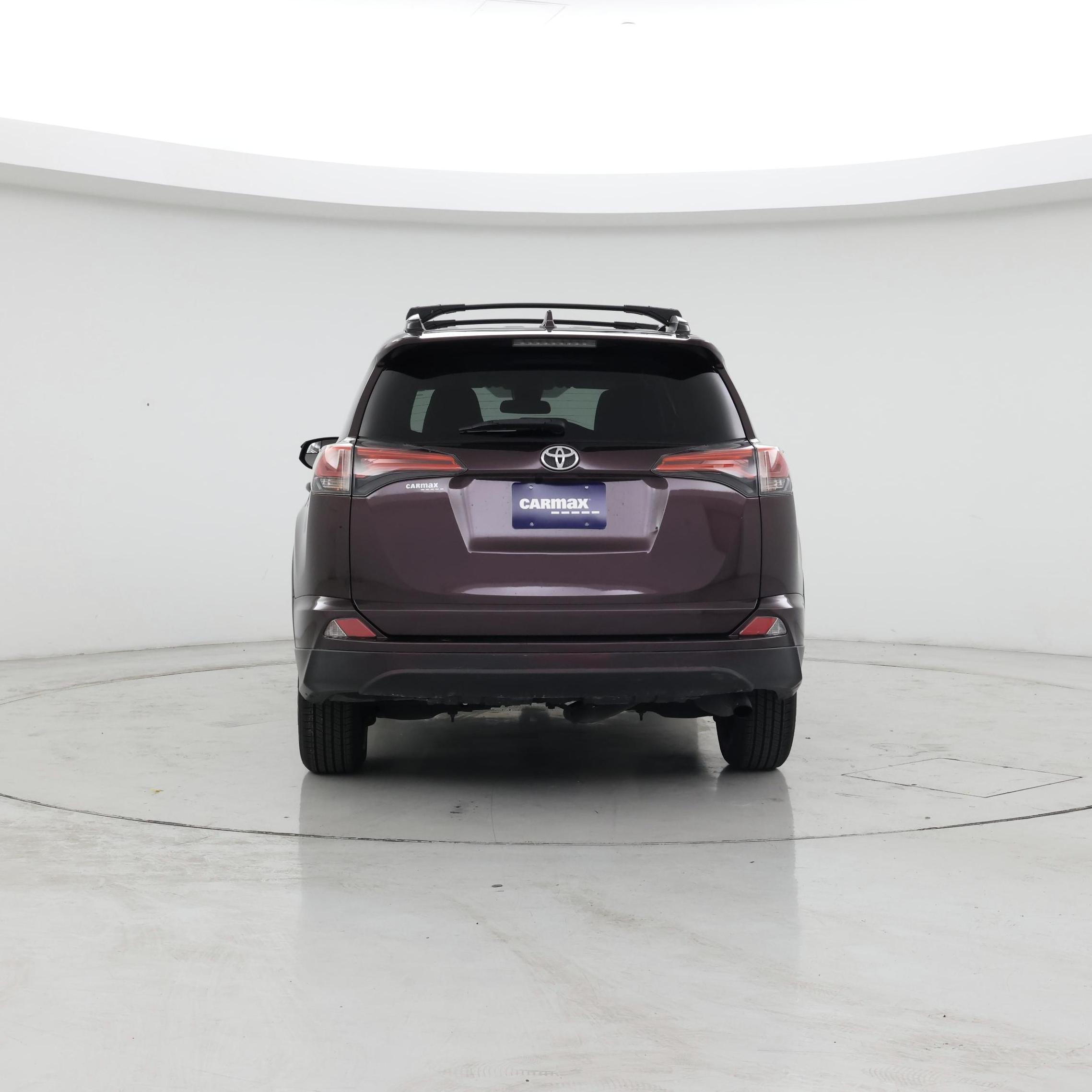 Thumbnail: 2018 Toyota RAV4 - 6