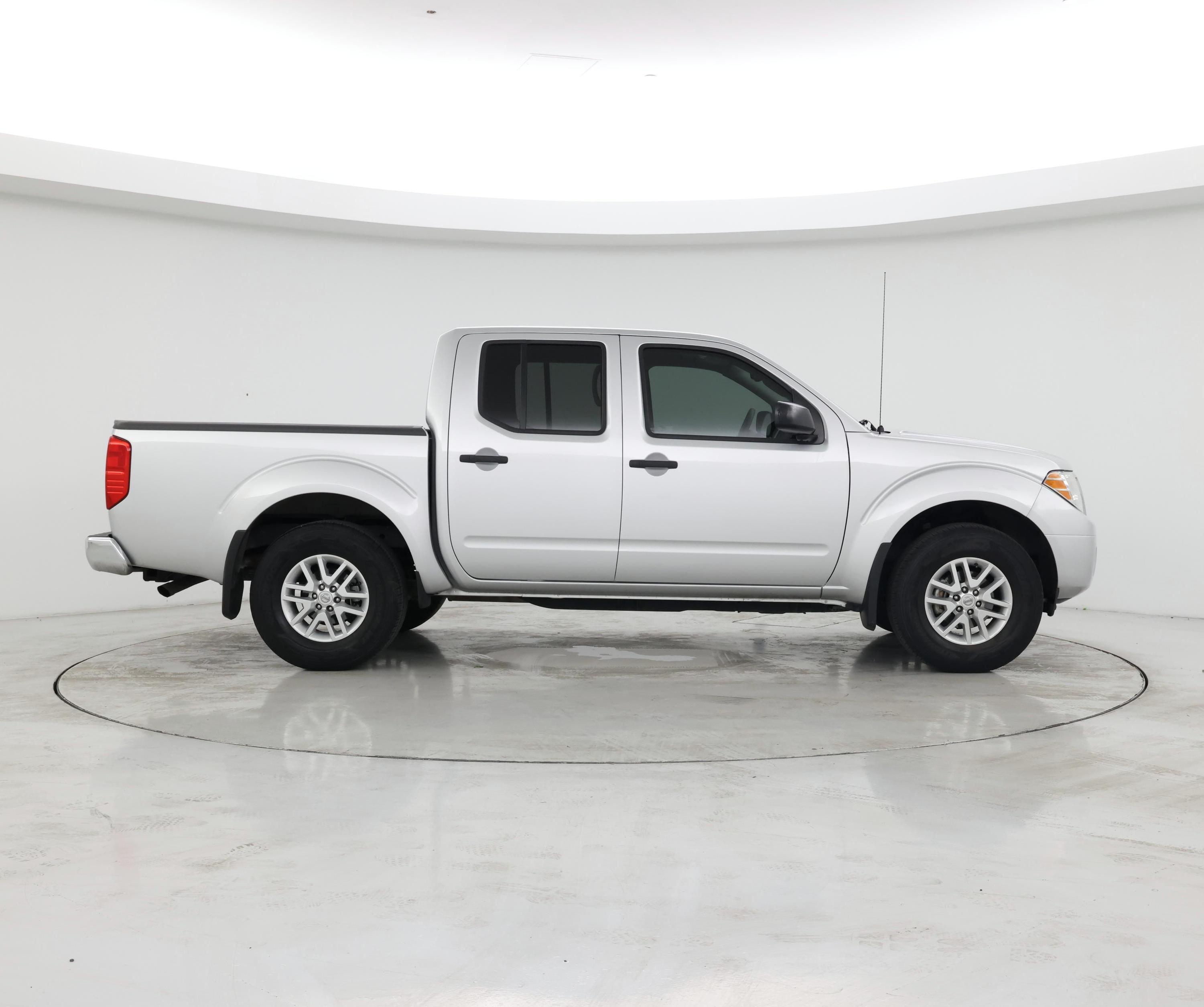 Thumbnail: 2021 Nissan Frontier - 7