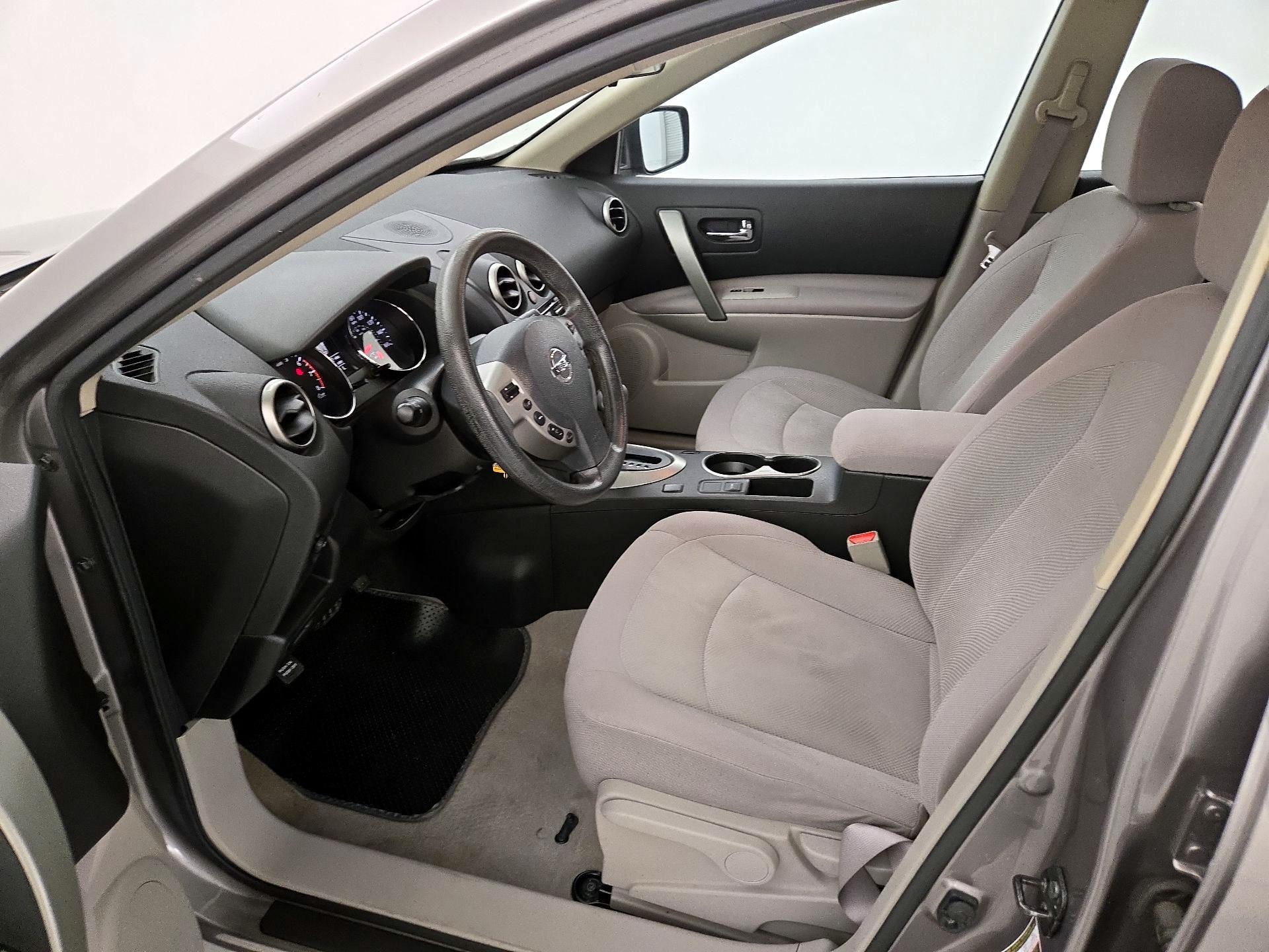 Thumbnail: 2014 Nissan Rogue - 11