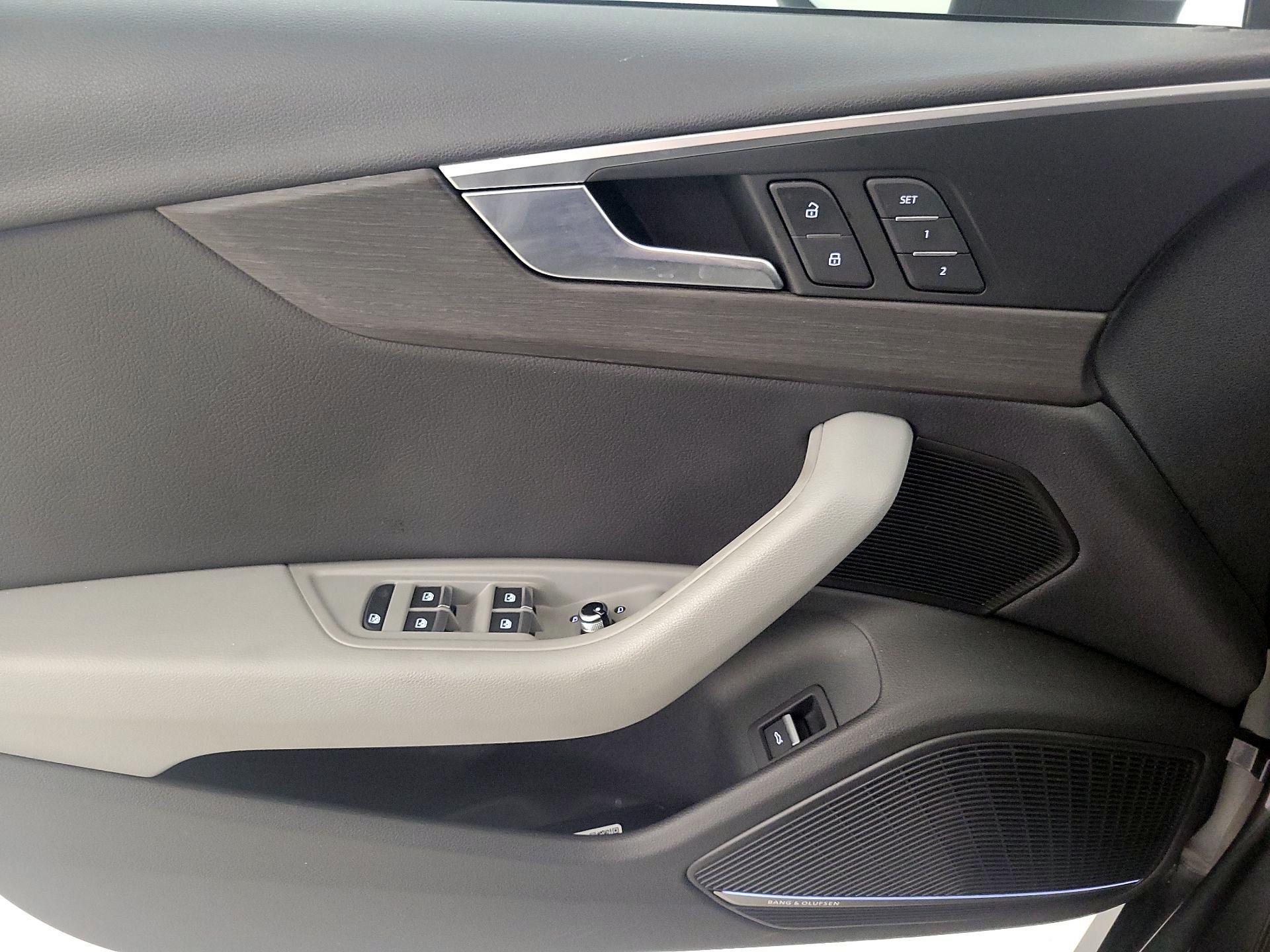 Thumbnail: 2017 Audi A4 - 12