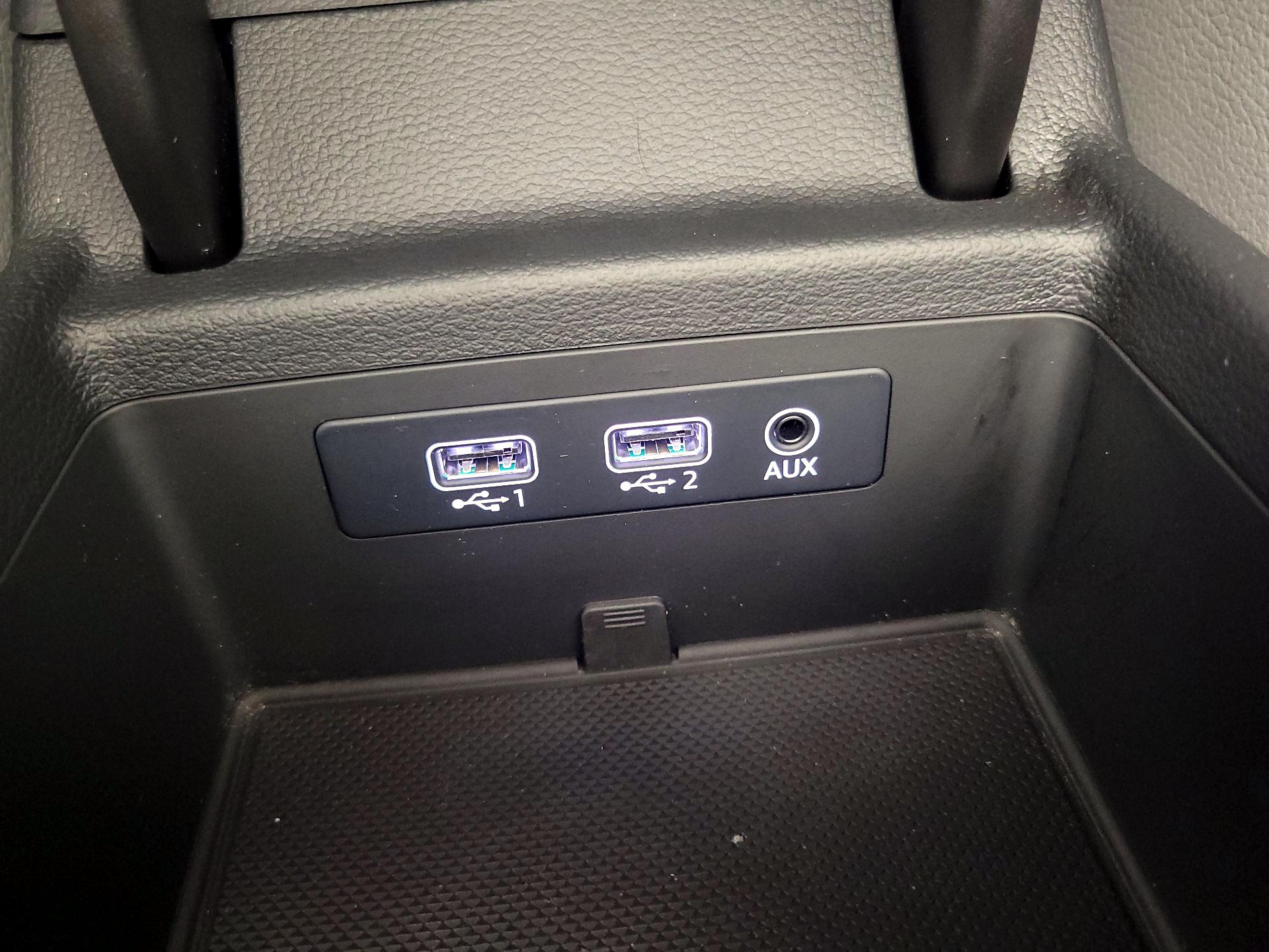 Thumbnail: 2017 Audi A4 - 18