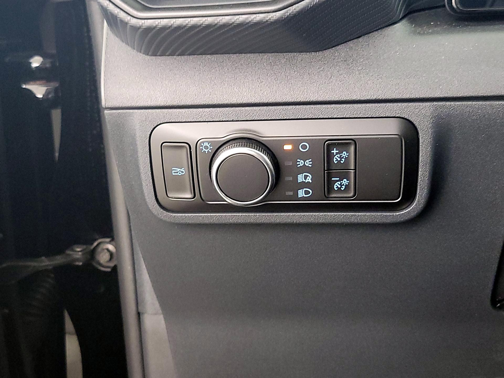 Thumbnail: 2025 Ford Mustang - 13