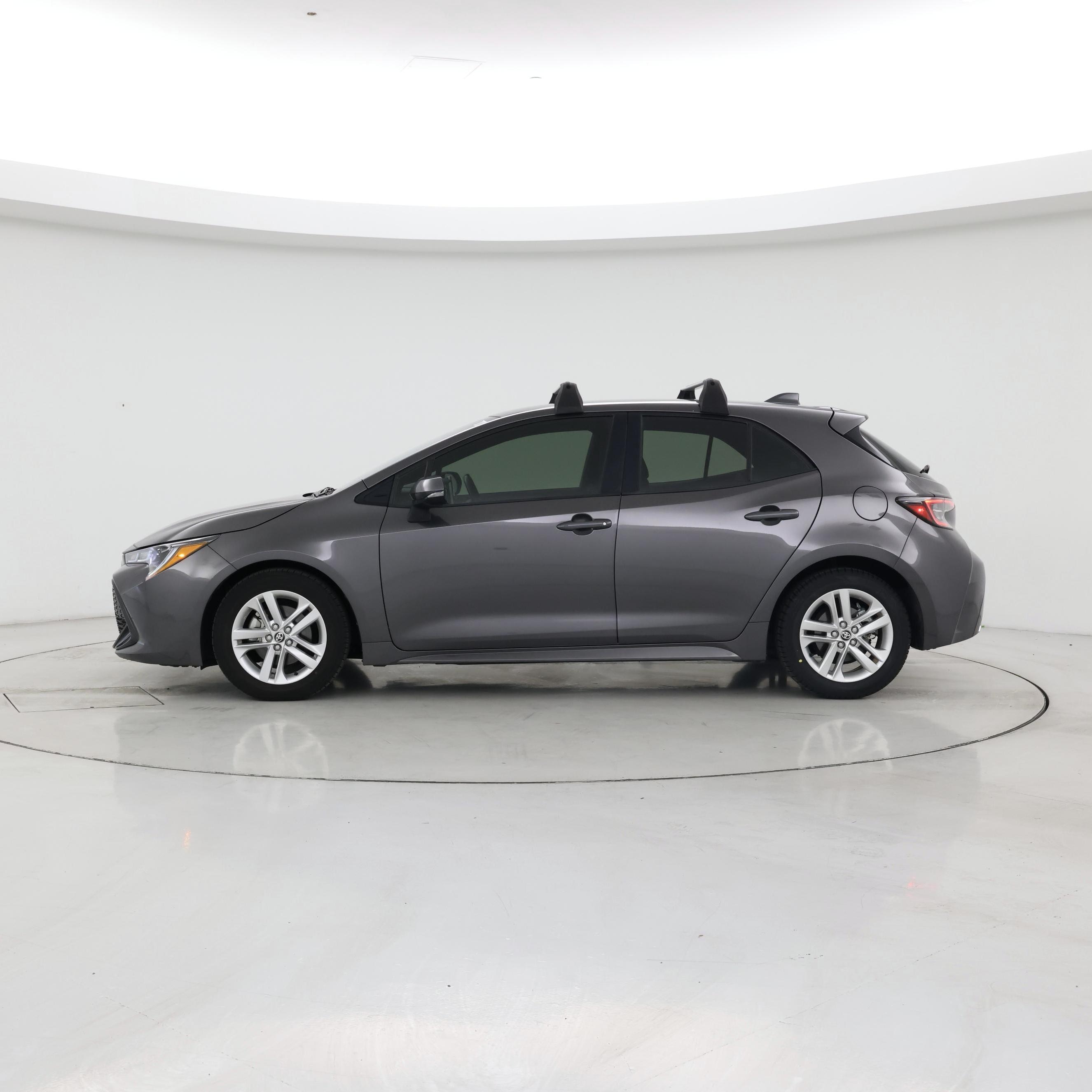 Thumbnail: 2021 Toyota Corolla - 3