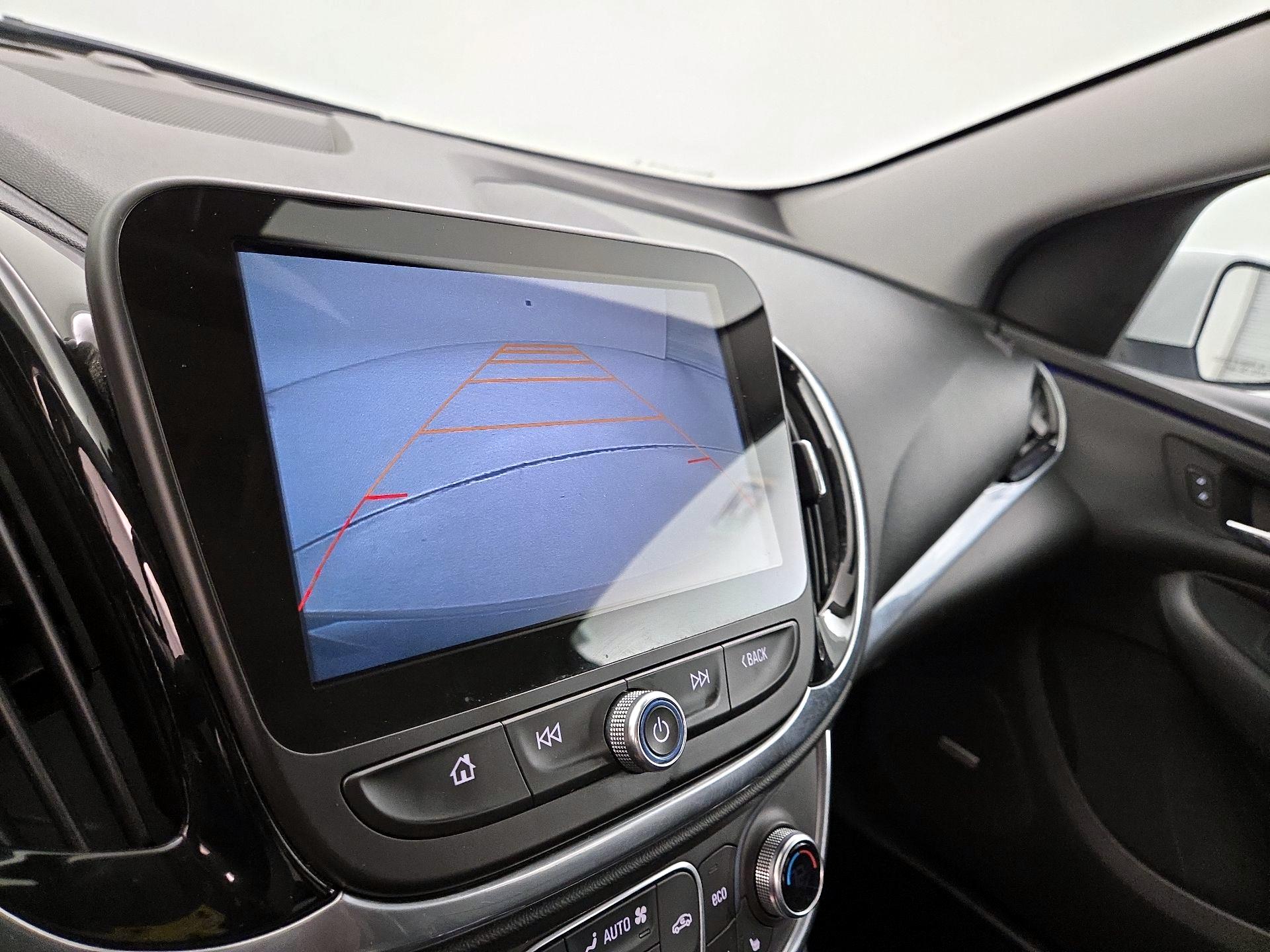 Thumbnail: 2017 Chevrolet Volt - 15