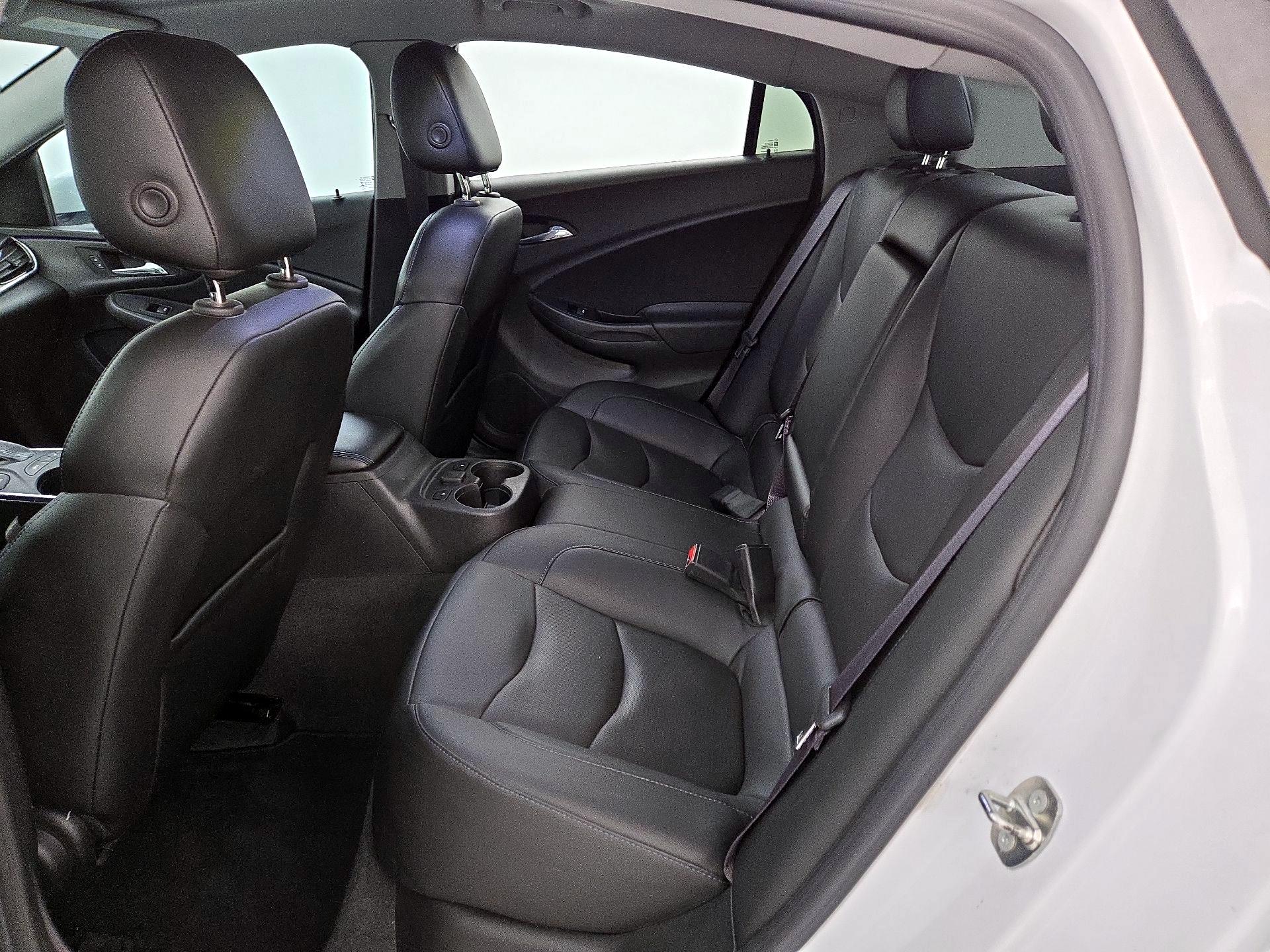 Thumbnail: 2017 Chevrolet Volt - 20