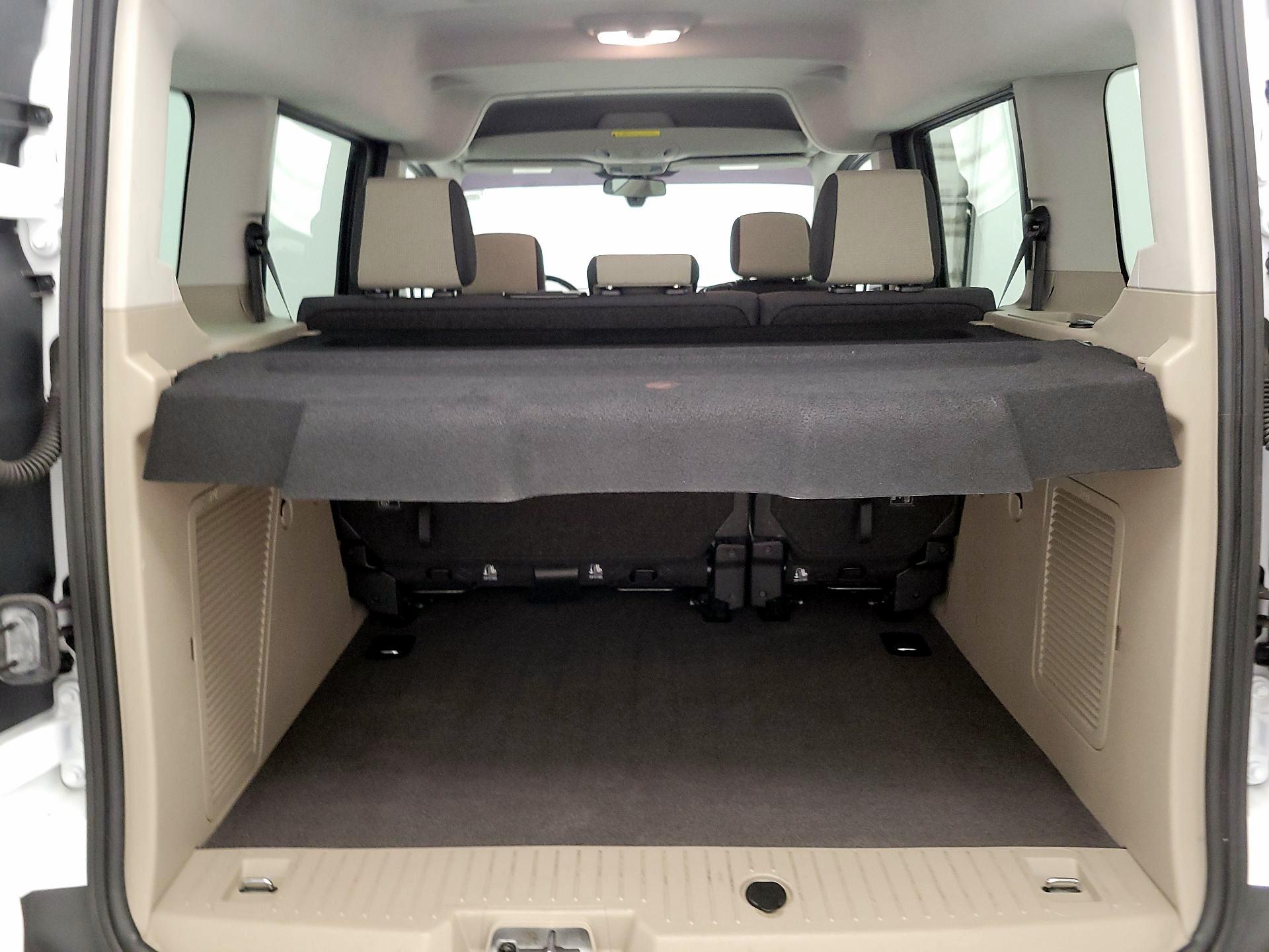 Thumbnail: 2016 Ford Transit Series - 20