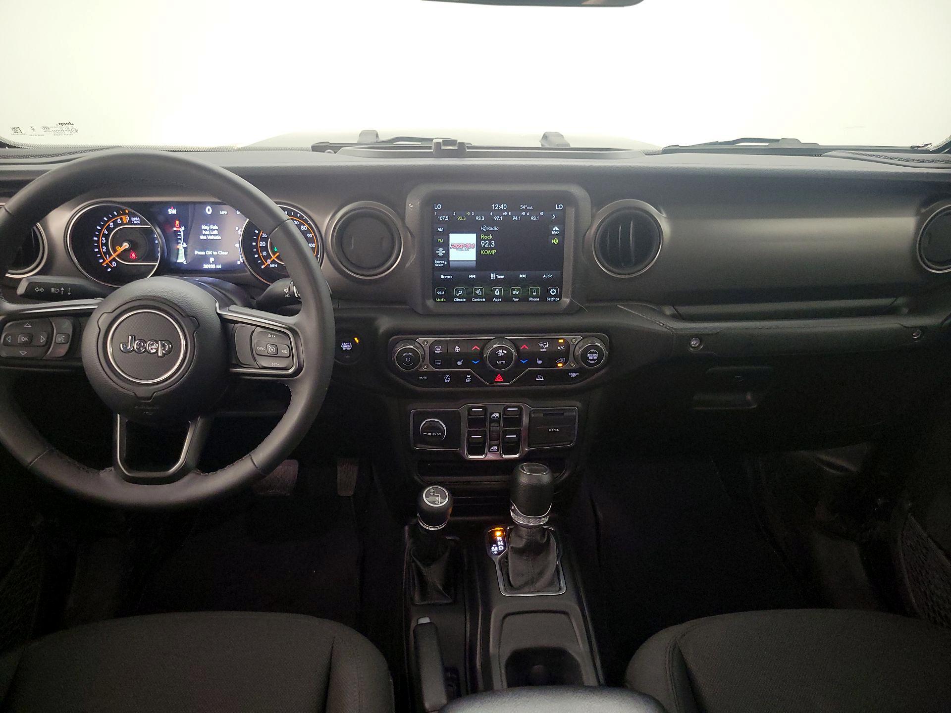 Thumbnail: 2023 Jeep Gladiator - 9